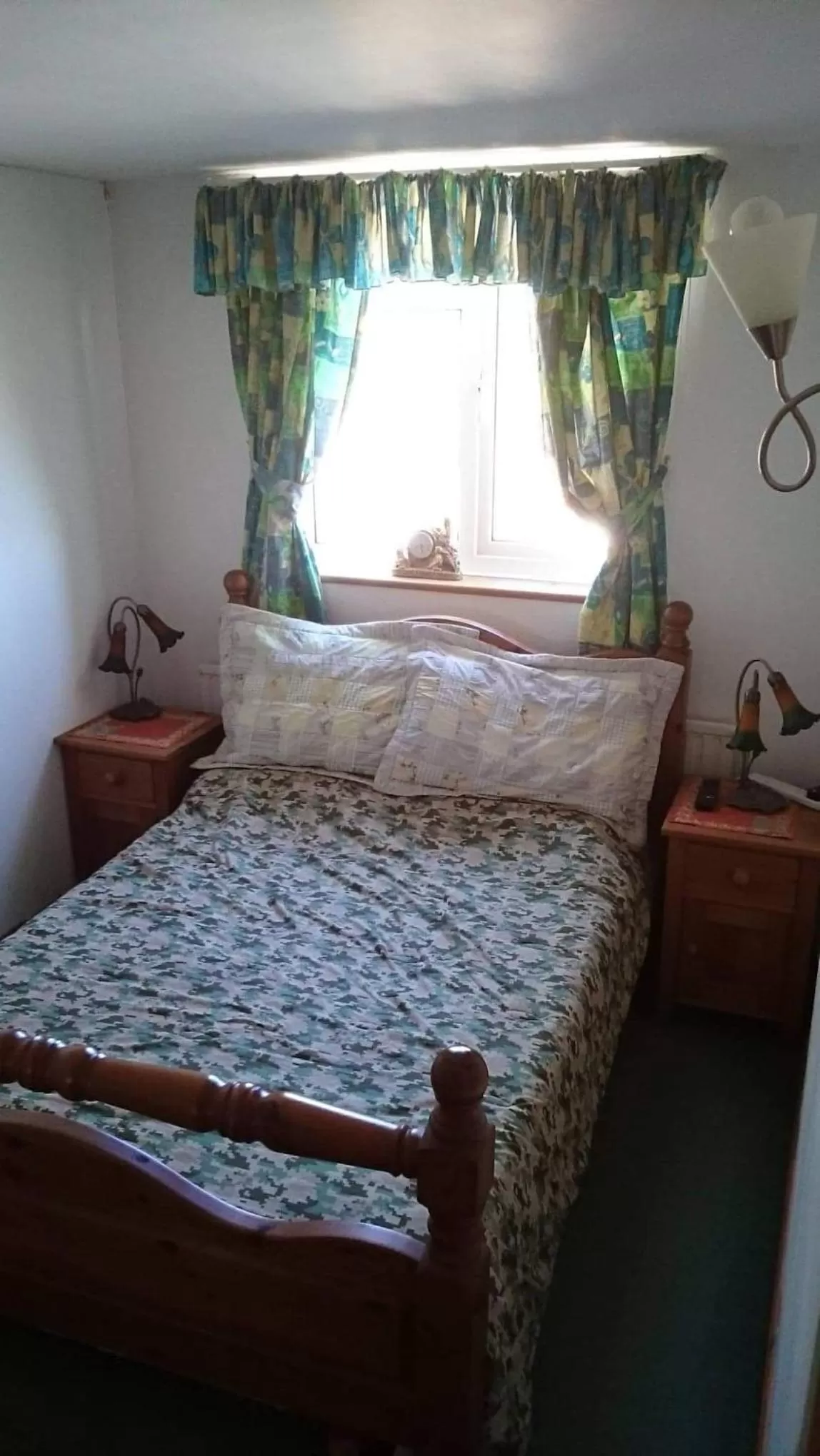 Bed in Shiralee bed and breakfast