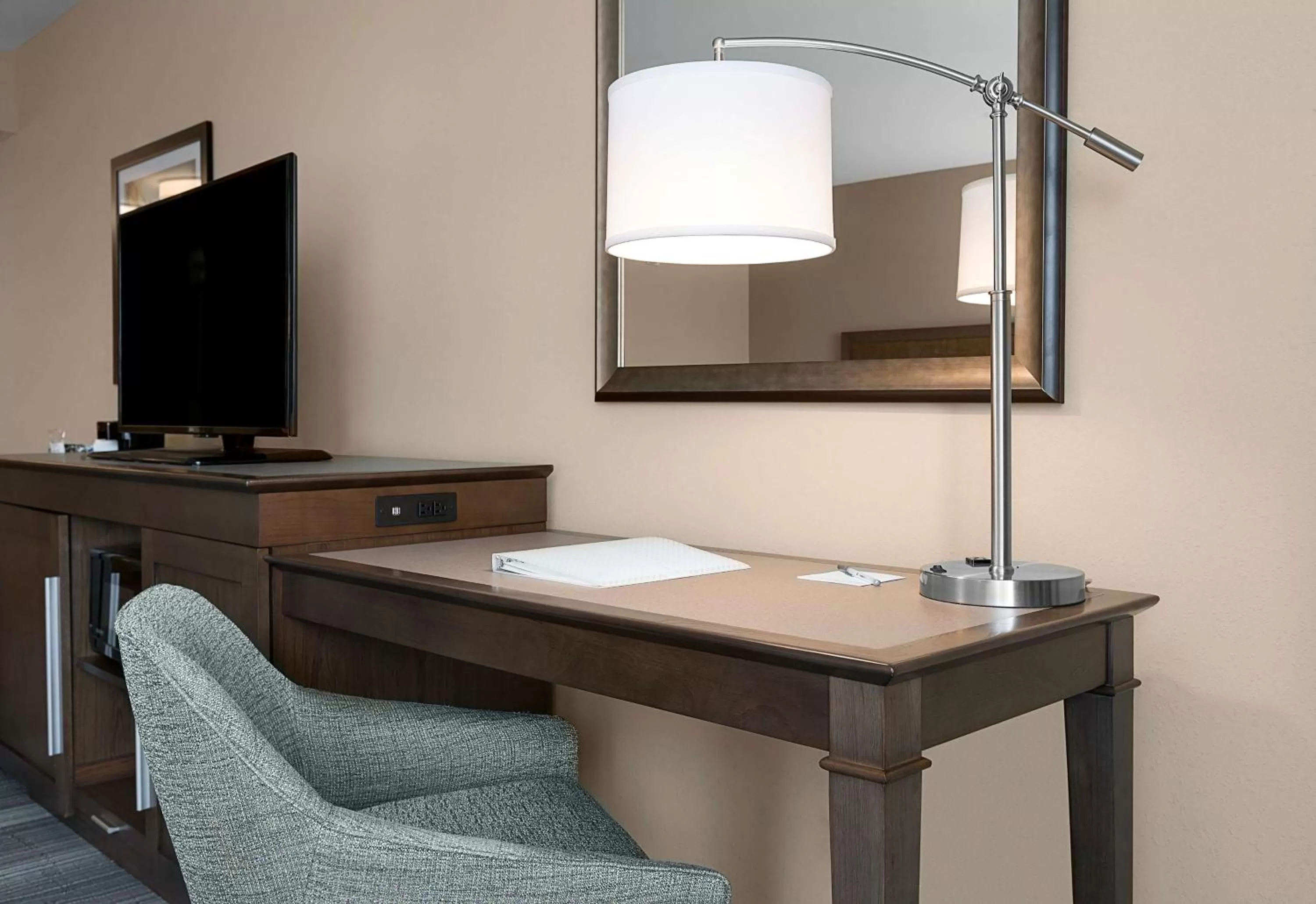 Bed in Hampton Inn and Suites Fort Mill, SC