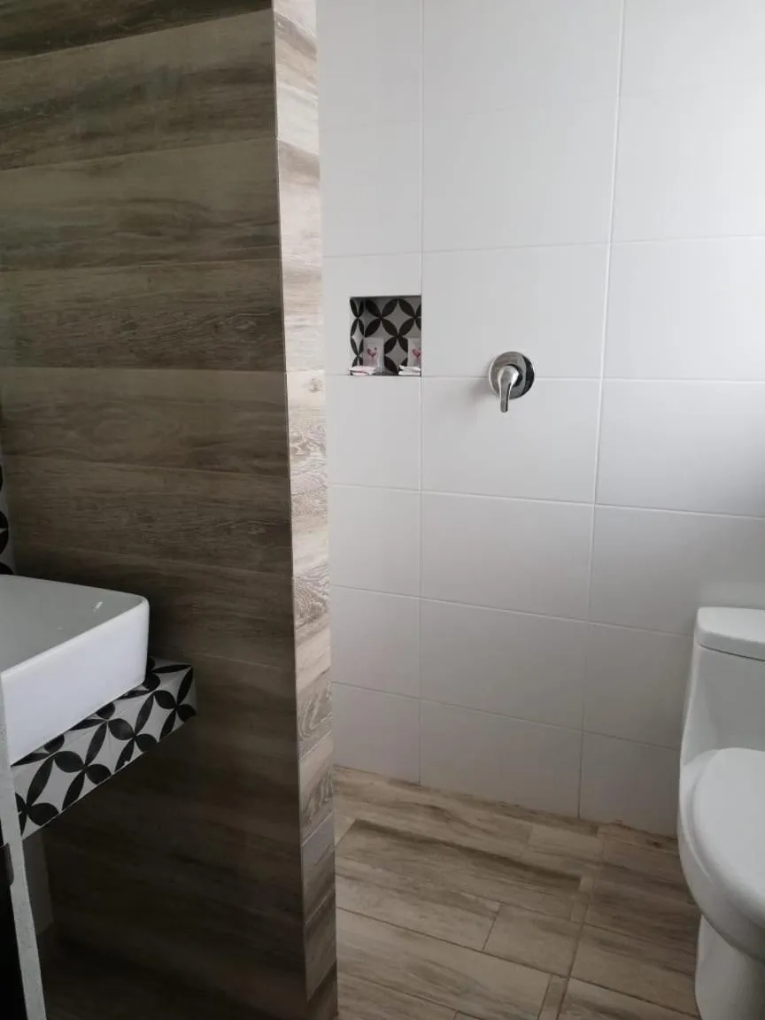 Bathroom in Hotel Gallo