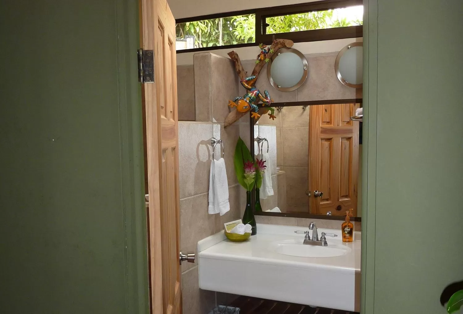 Bathroom in Pura Vida Hotel