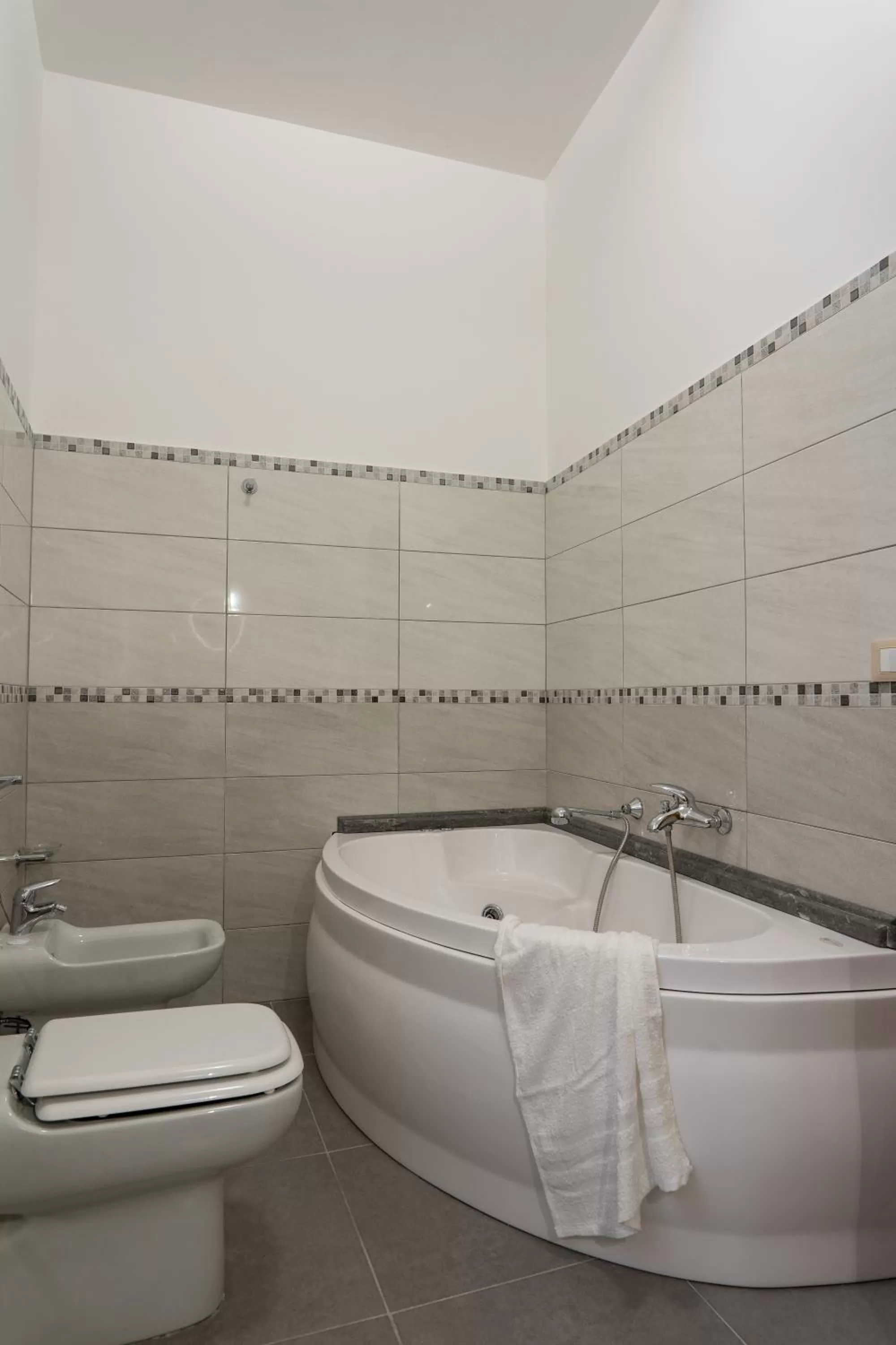 Toilet in B&B Una Terrazza sul Golfo di Sferracavallo