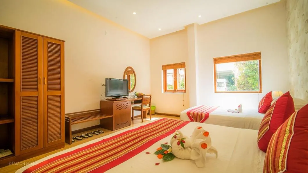 Bed in Saigon Mui Ne Resort