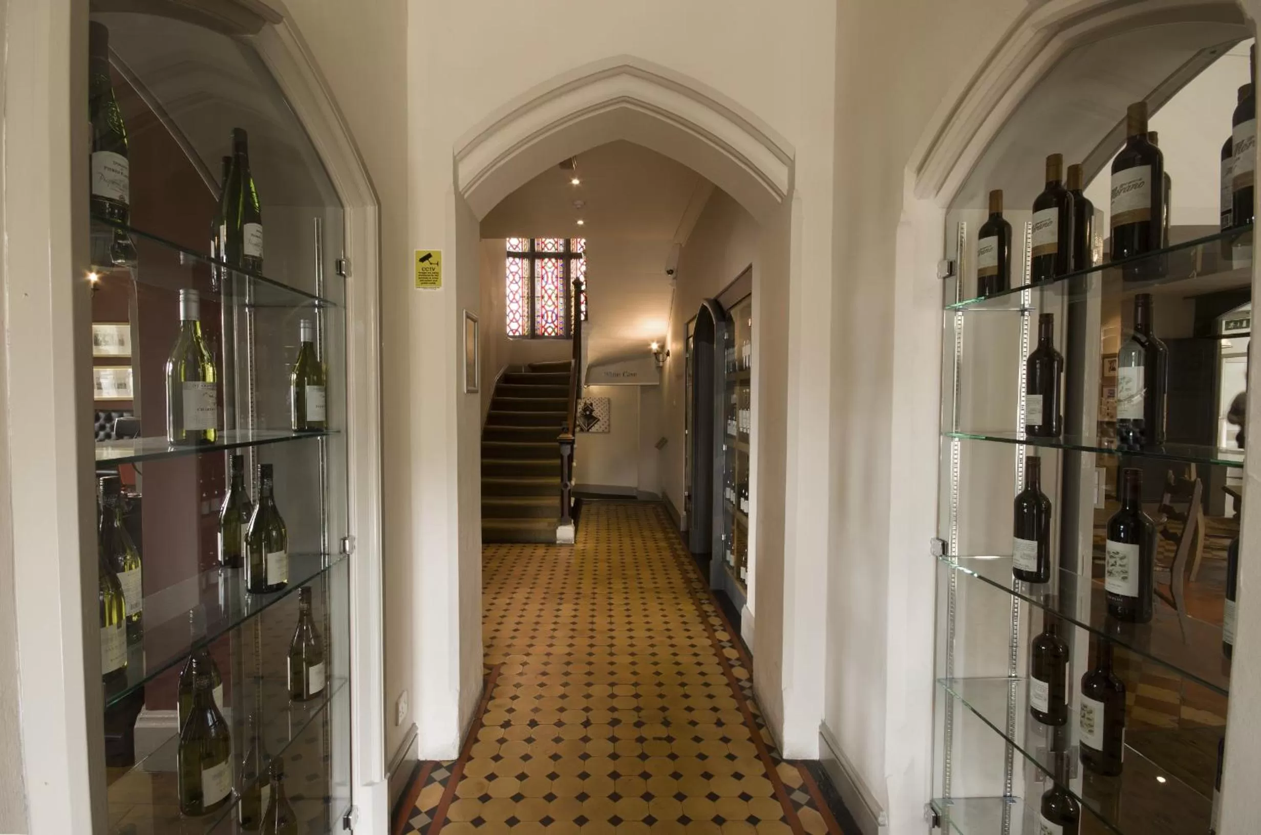 Alcoholic drinks in The Corner House Hotel