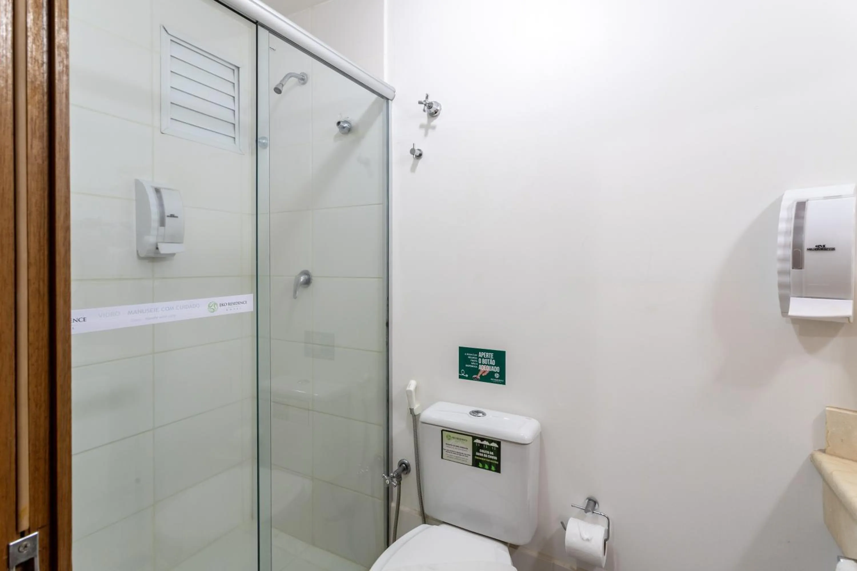 Bathroom in Eko Residence Hotel