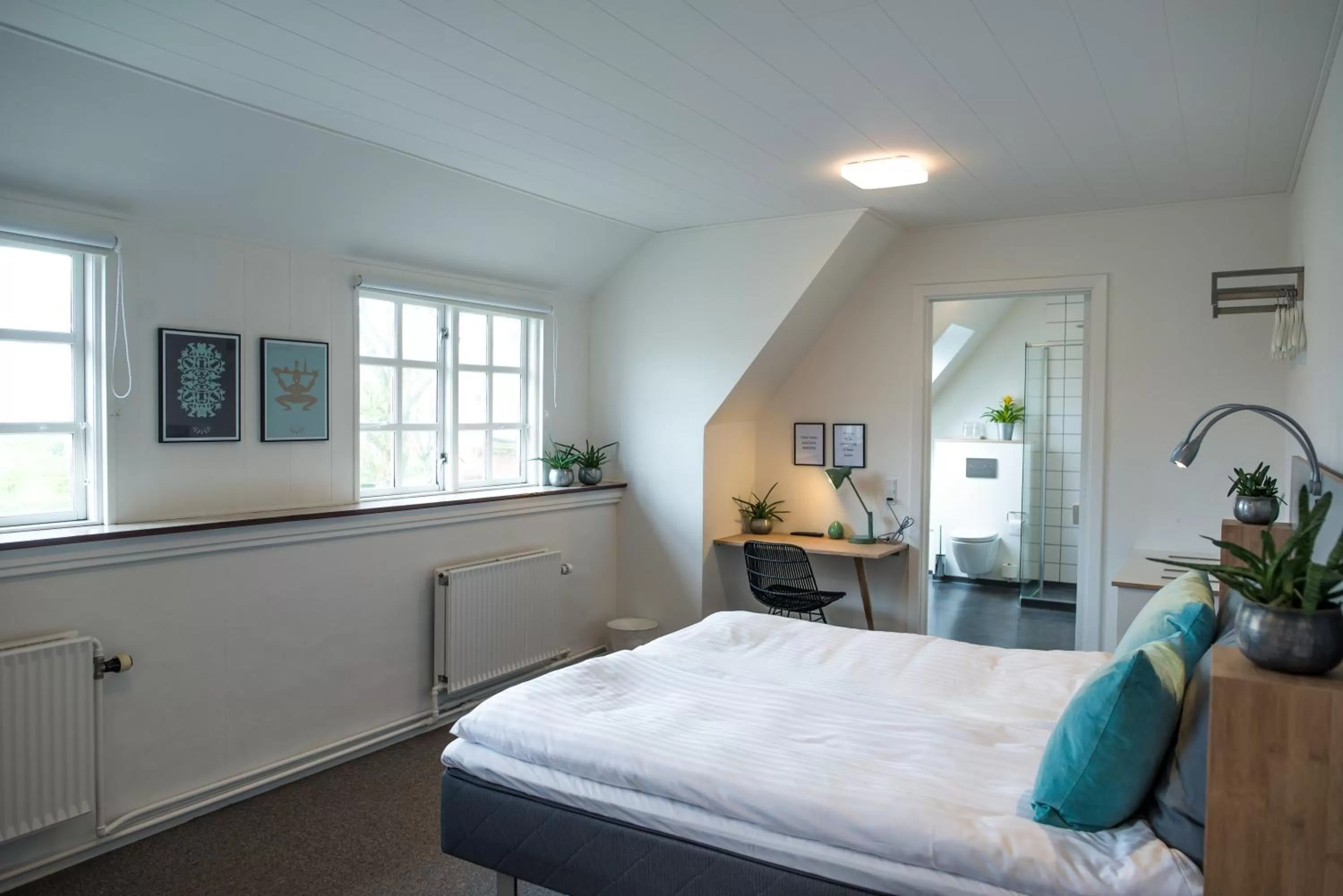 Photo of the whole room, Bed in Refborg Hotel