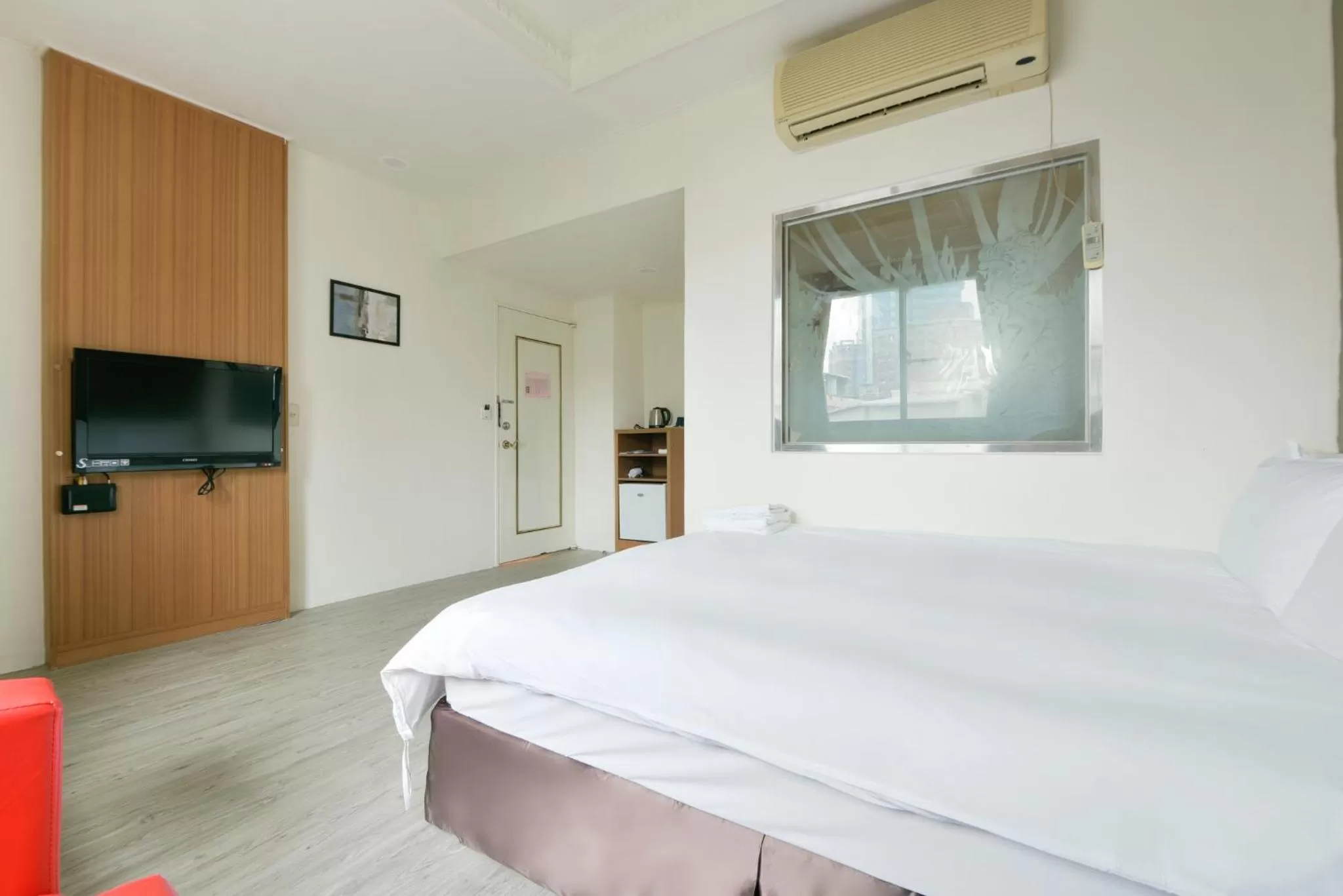 Bed in Raise Hotel Taichung