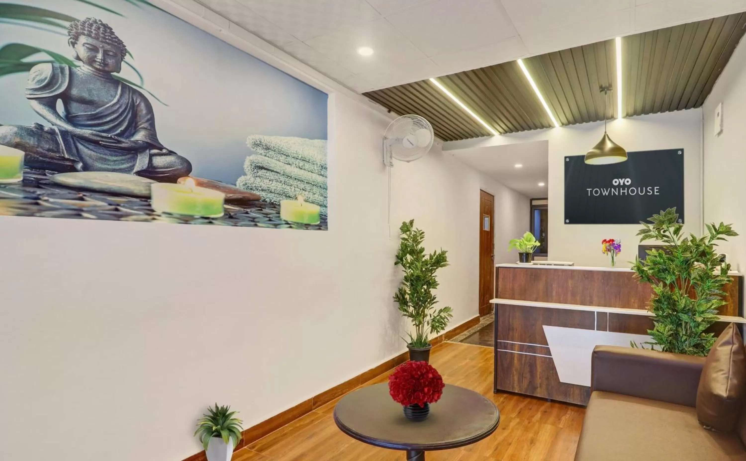 Super Townhouse RCC PARK VIEW INN