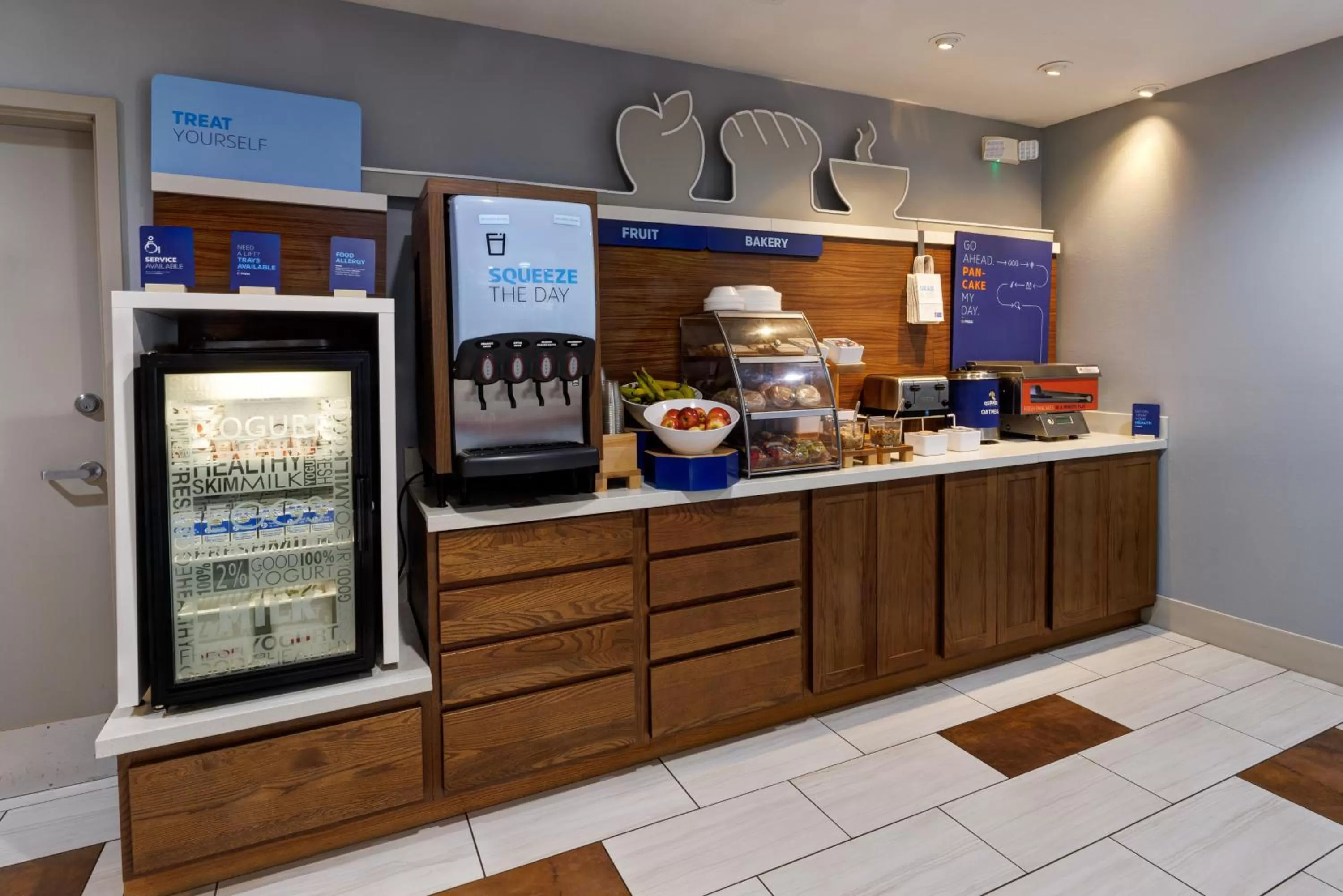 Breakfast in Holiday Inn Express & Suites Shelbyville Indianapolis by IHG