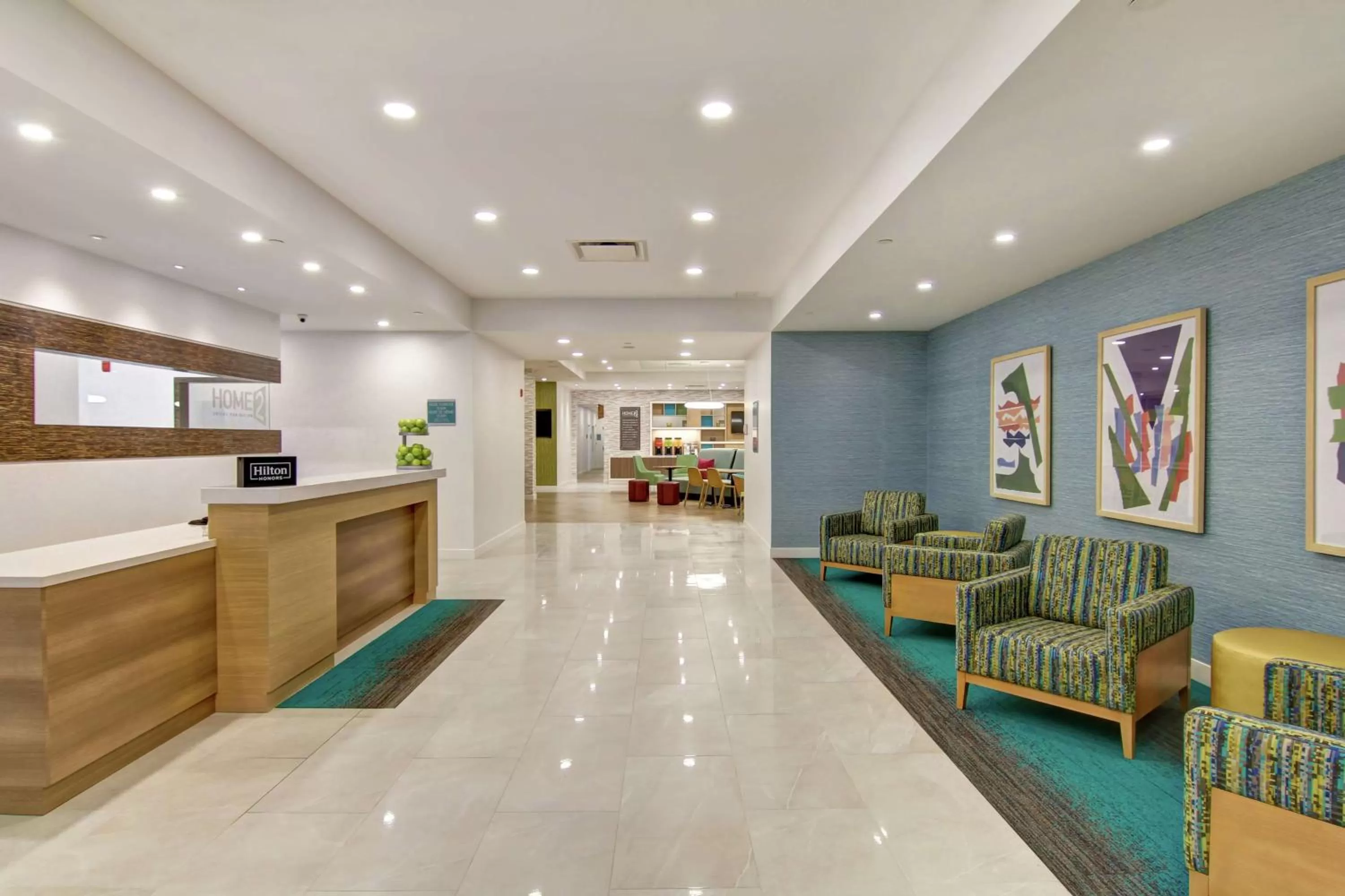 Lobby or reception in Home2 Suites By Hilton Montreal Dorval