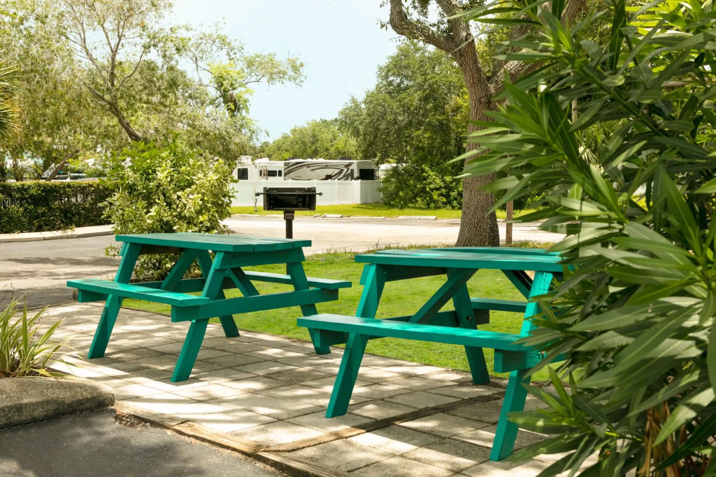 BBQ facilities in Days Inn by Wyndham Clearwater/Central