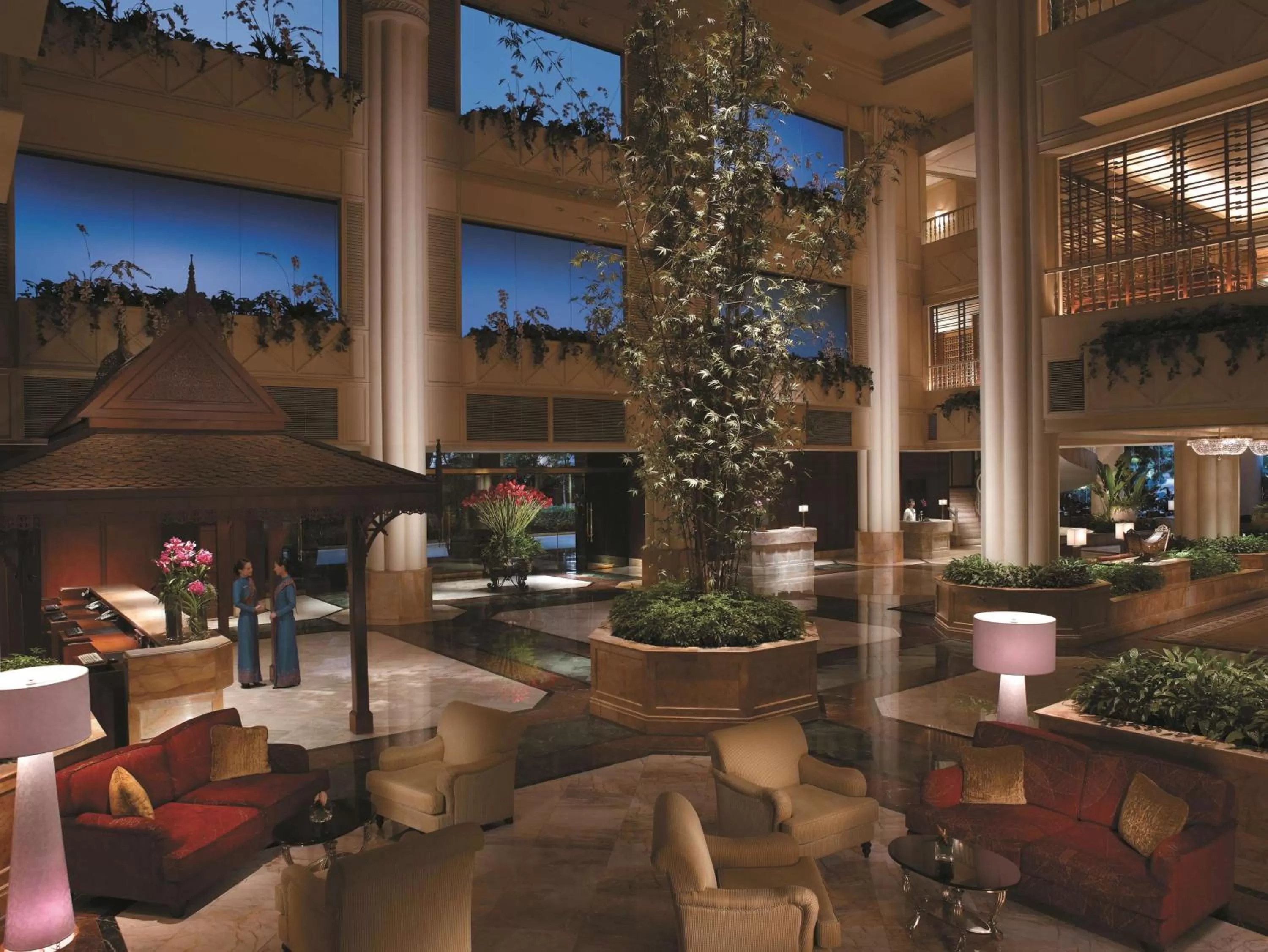 Lobby or reception in Shangri-La Bangkok