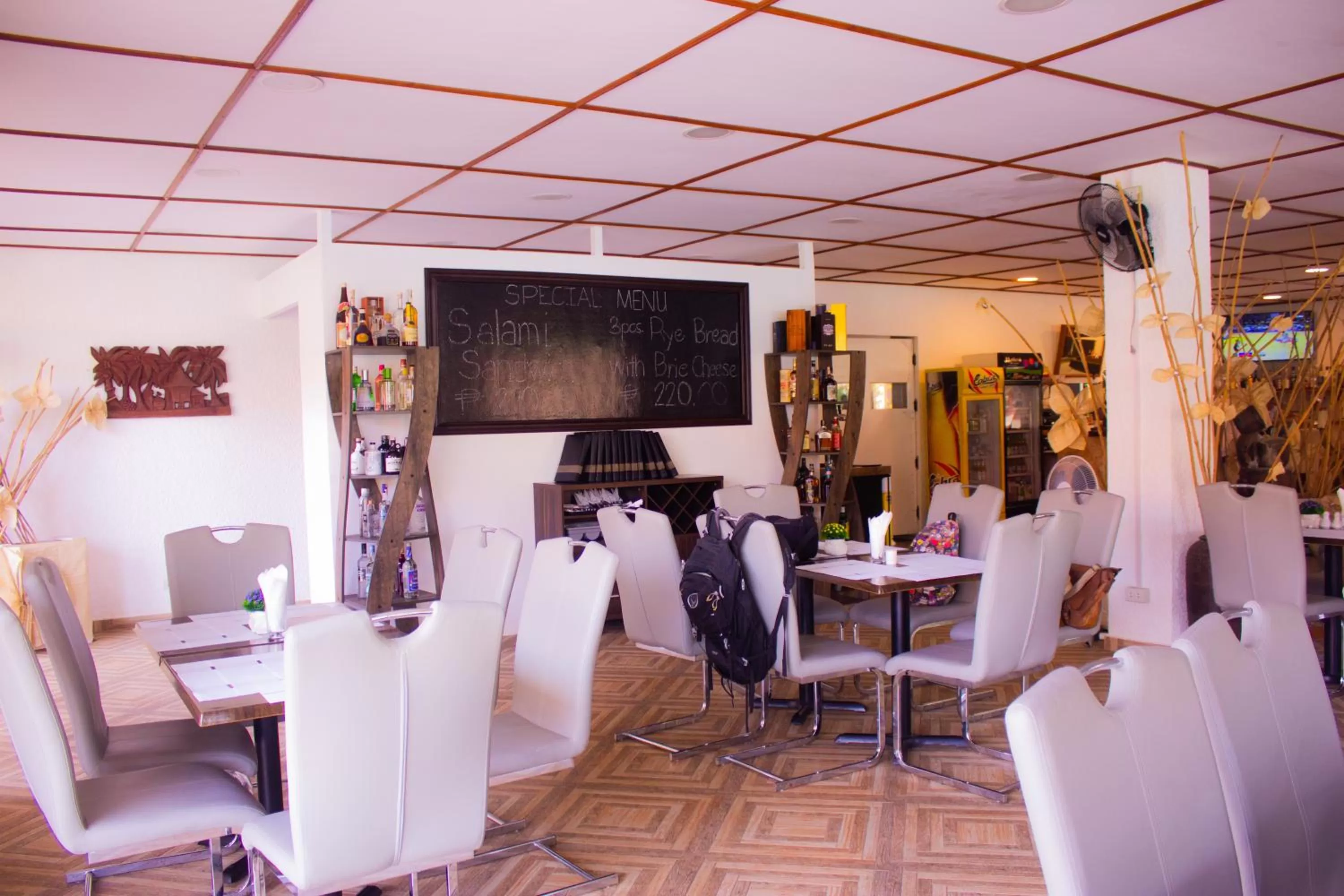 Restaurant/Places to Eat in Jugalis Hotel and Restaurant