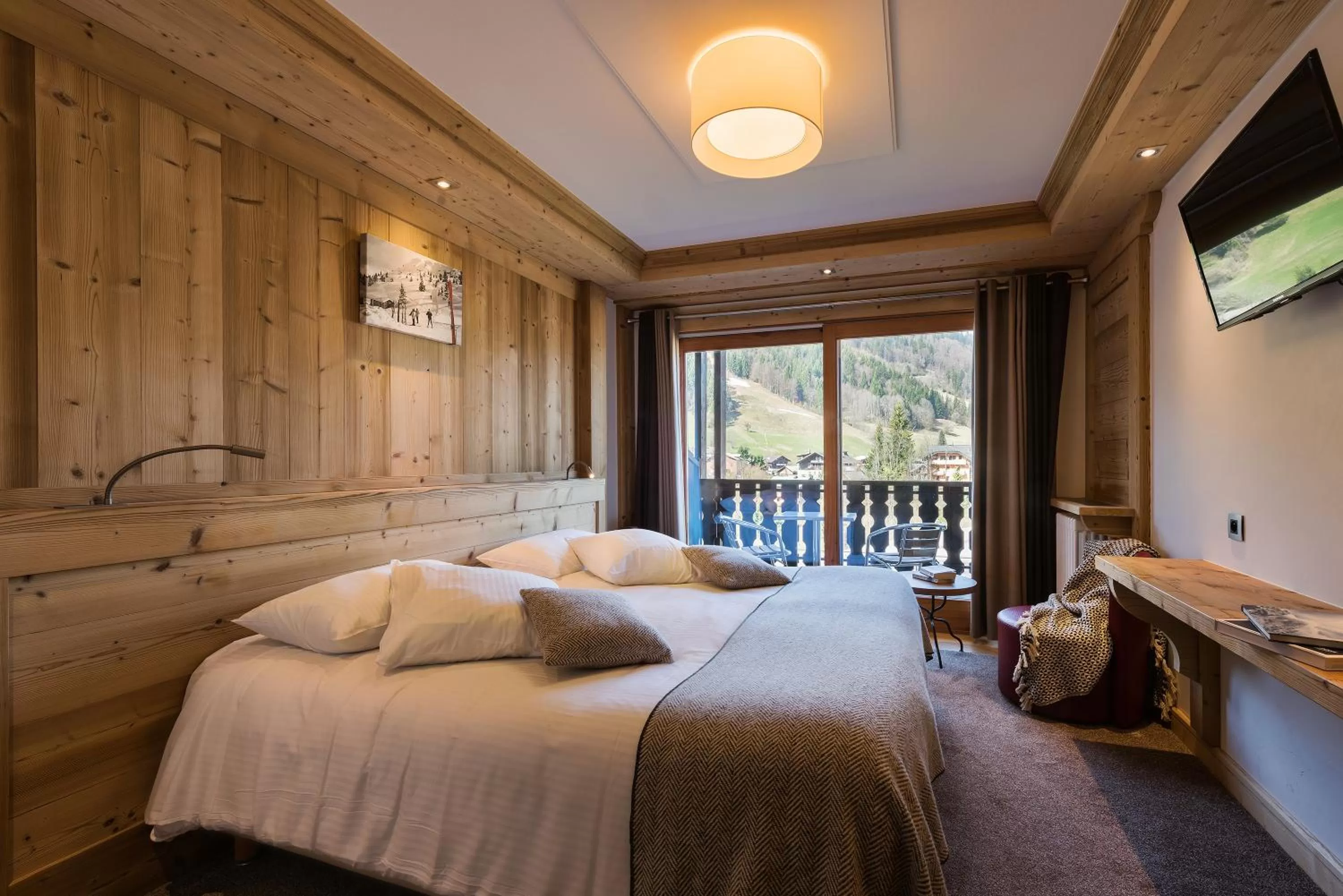 Bed in Hotel le Petit Dru