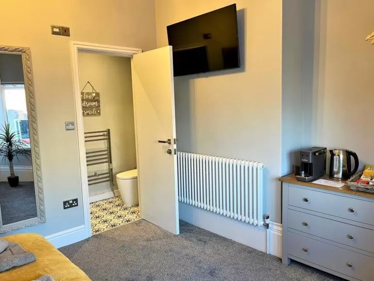 Deluxe Double Room in Beach Suites