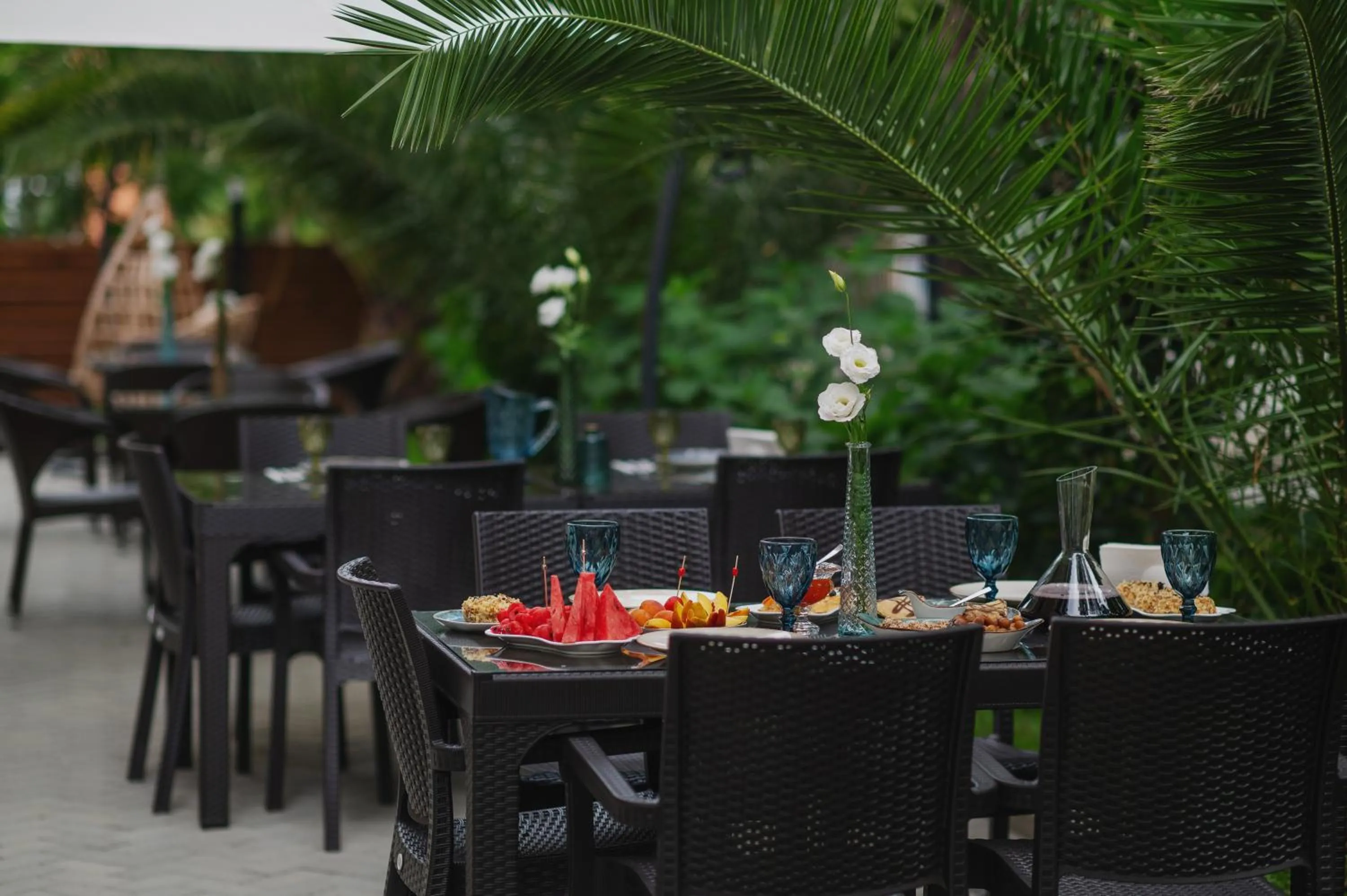 Restaurant/places to eat in Ritsa Resort