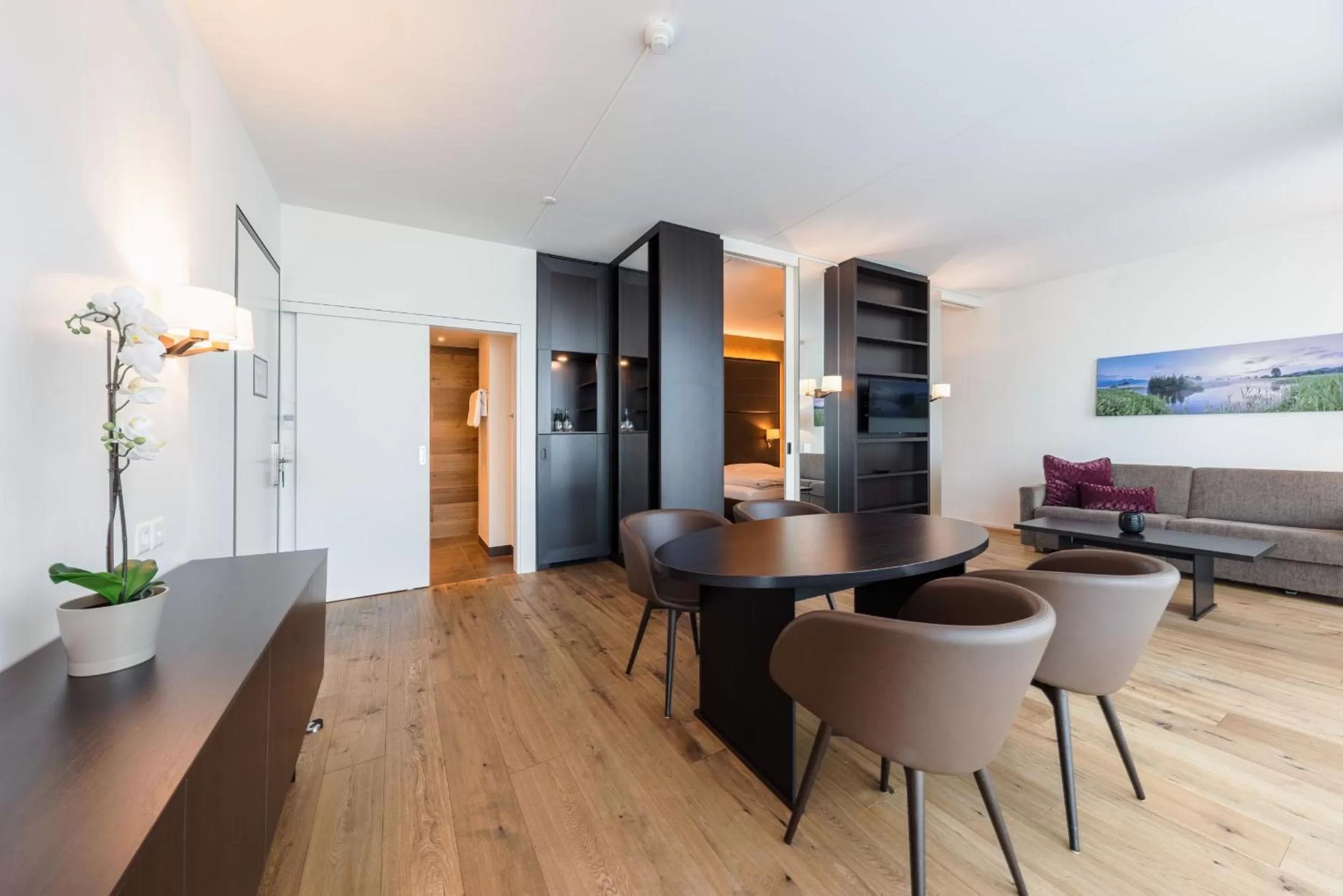 Staff in Hotel kommod