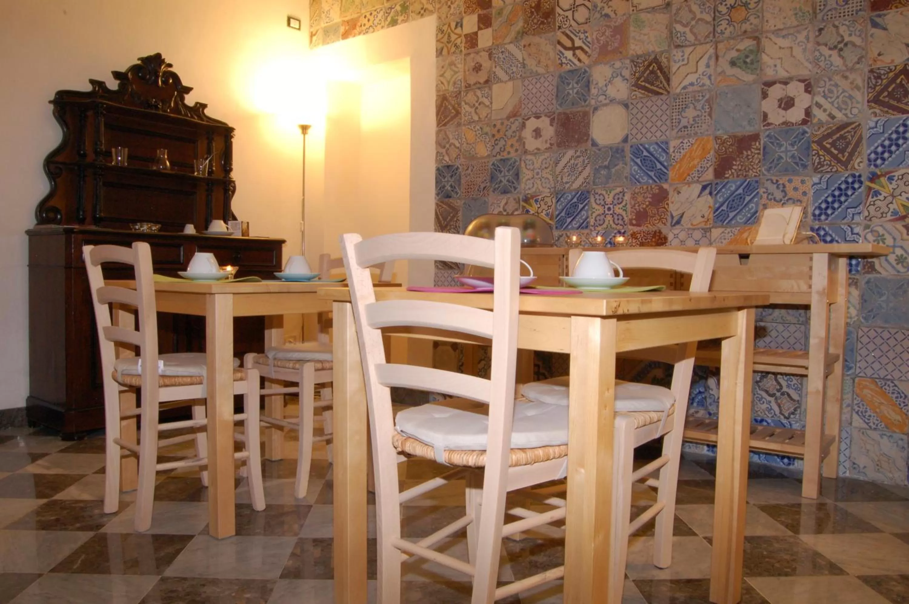 Communal lounge/ TV room in Federico Secondo B&B