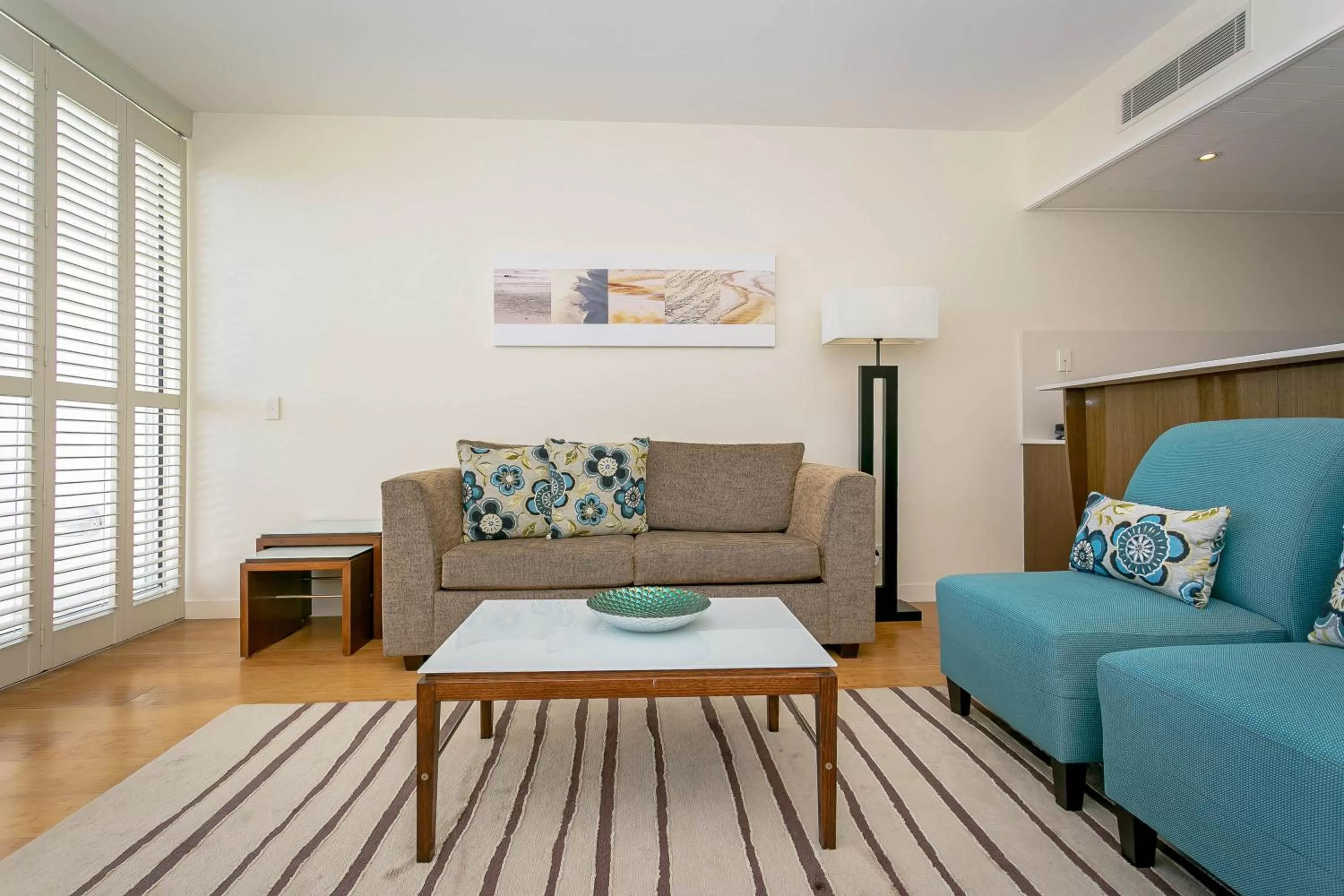 Communal lounge/ TV room in Mantra on Salt Beach