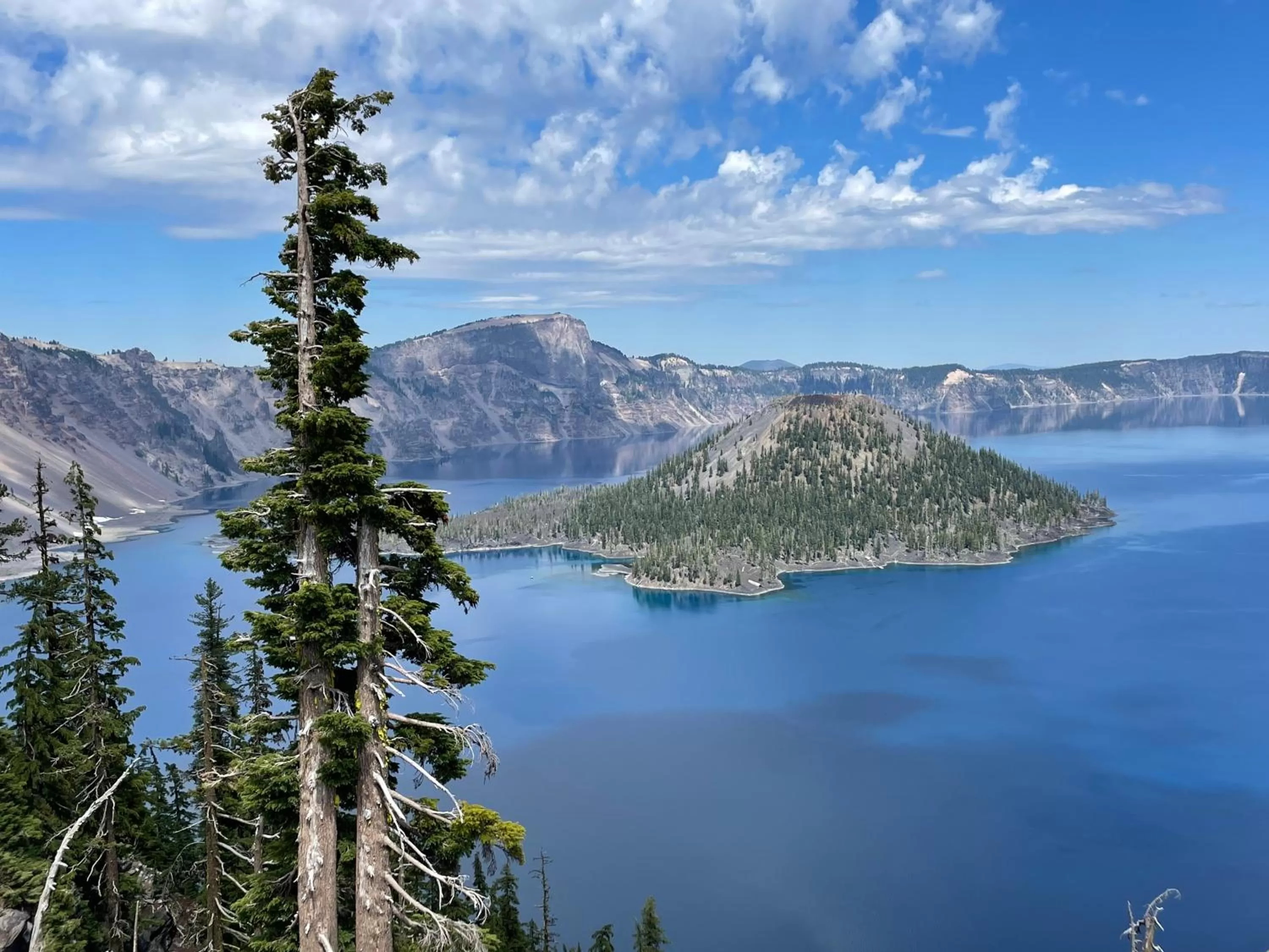 Crater Lake Gateway - Hwy 140