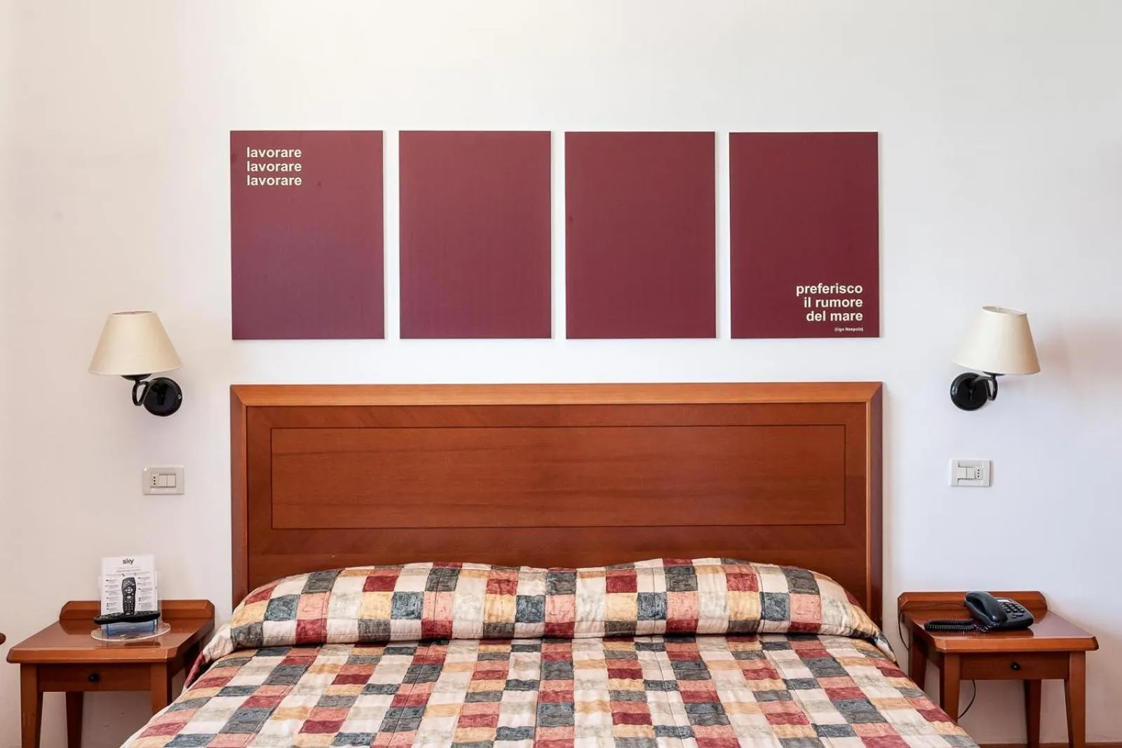 Photo of the whole room, Bed in Hotel Brigantino Non Dista