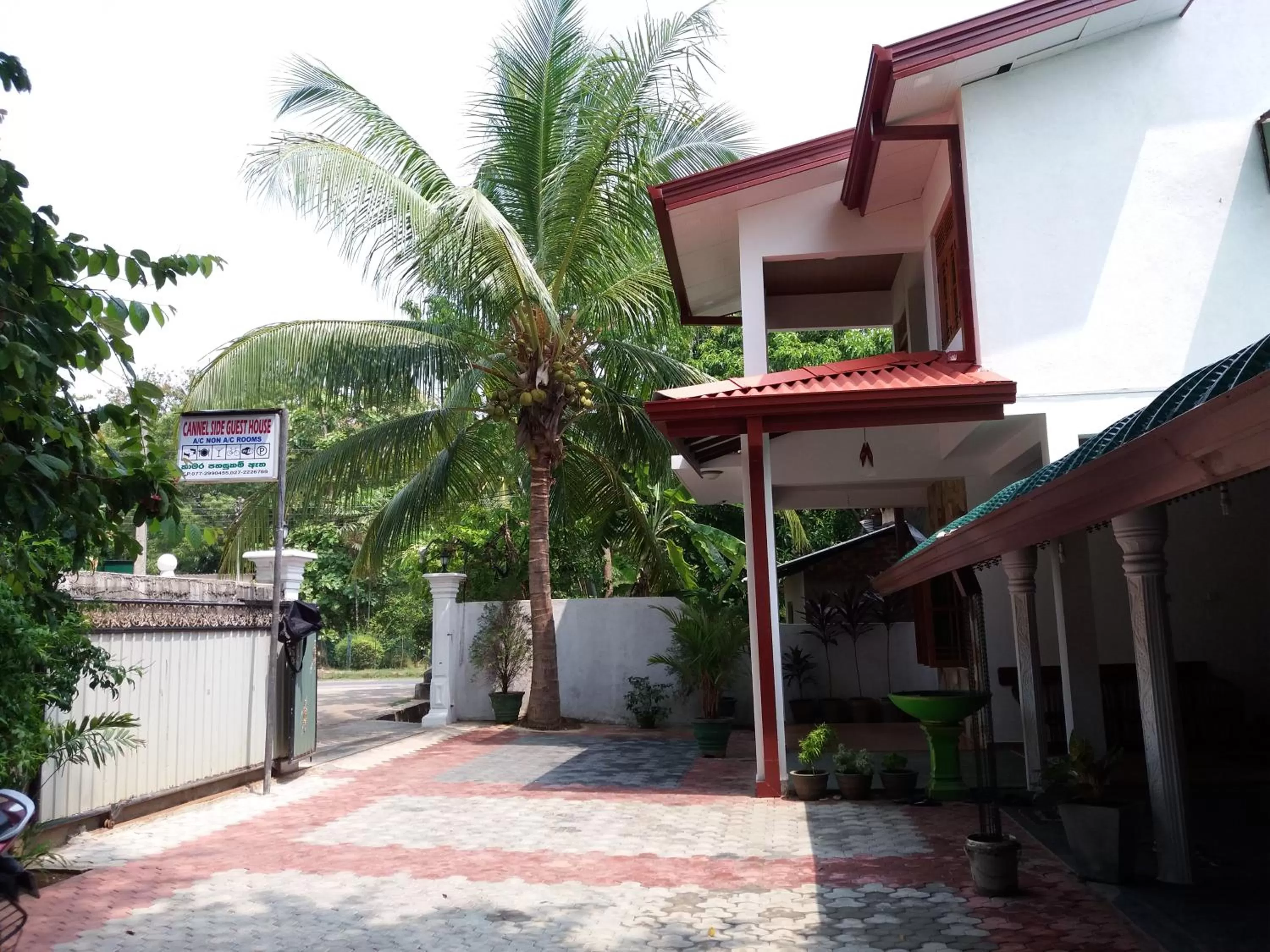 Property building in Canal Side Guest House Polonnaruwa