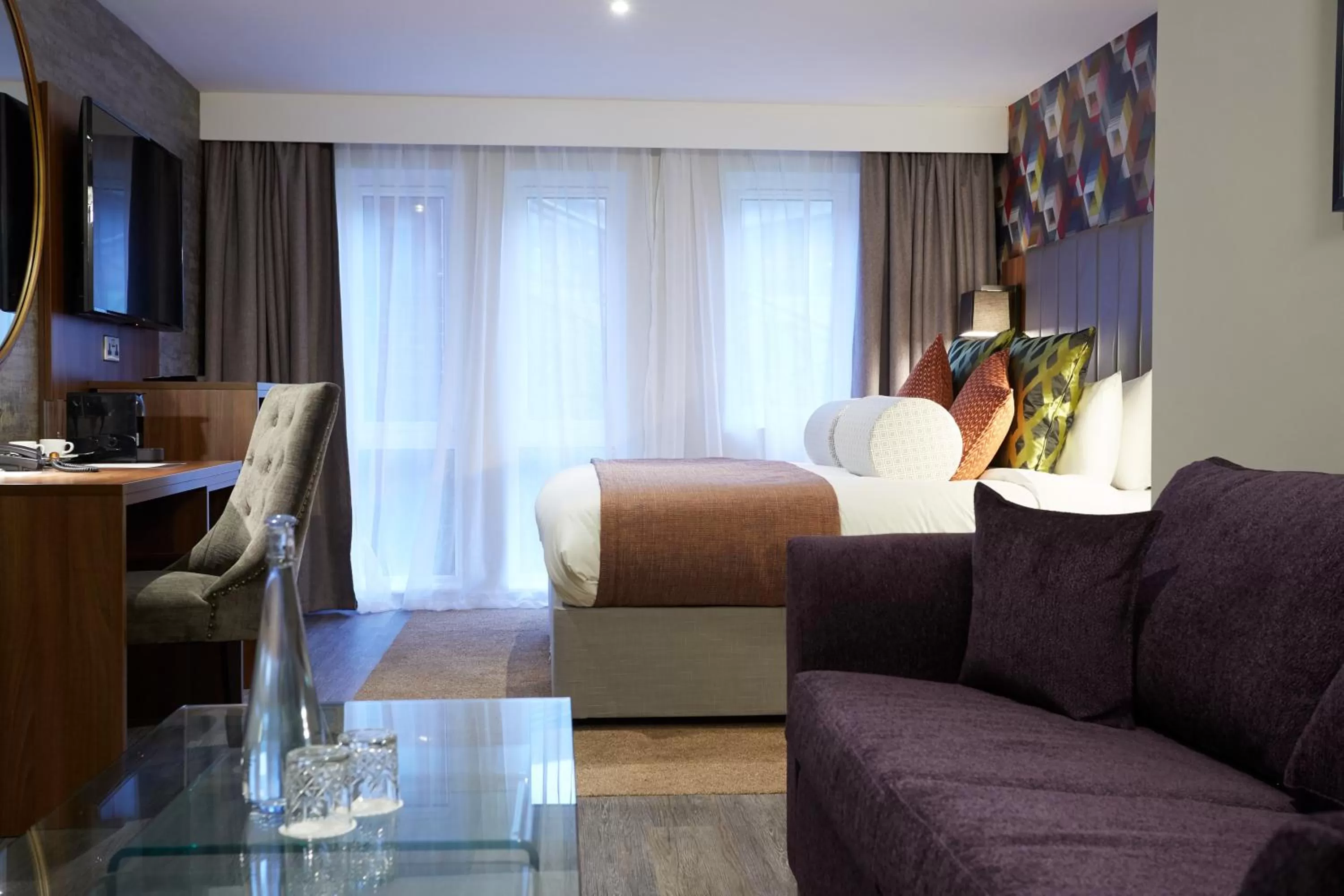 Bedroom in Wychwood Park Hotel and Golf Club