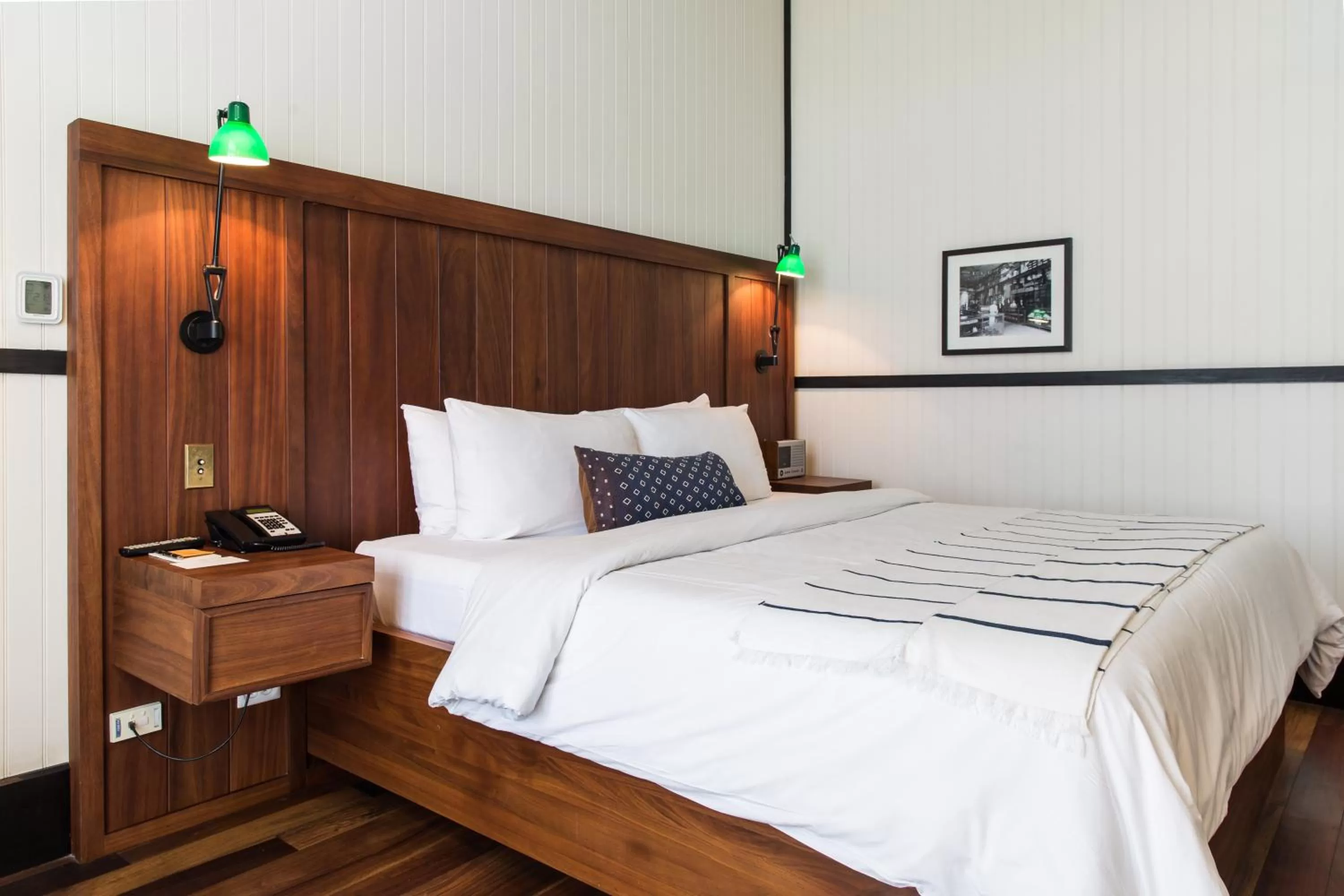 Bed in American Trade Hotel