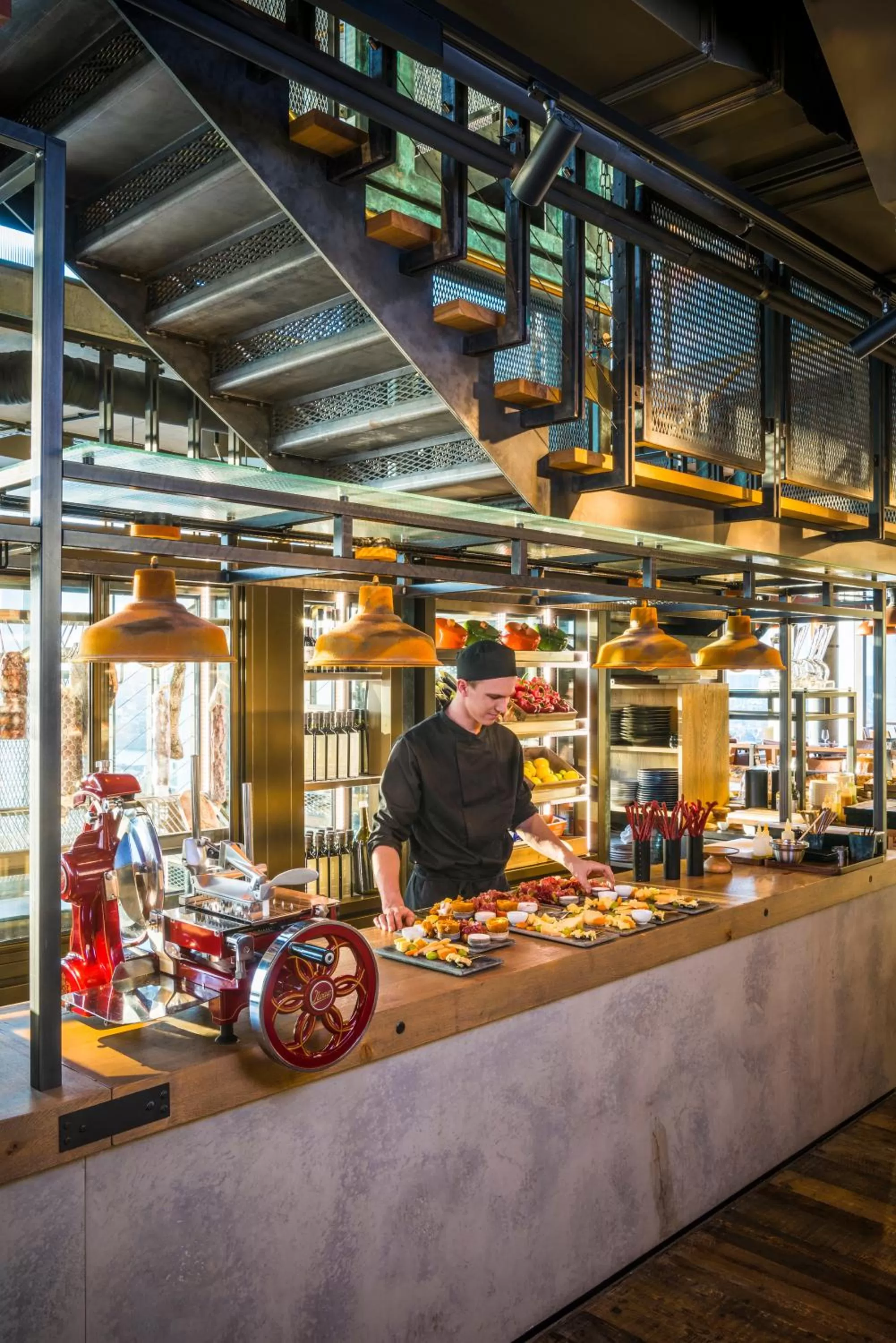 Restaurant/places to eat in Novotel London Canary Wharf