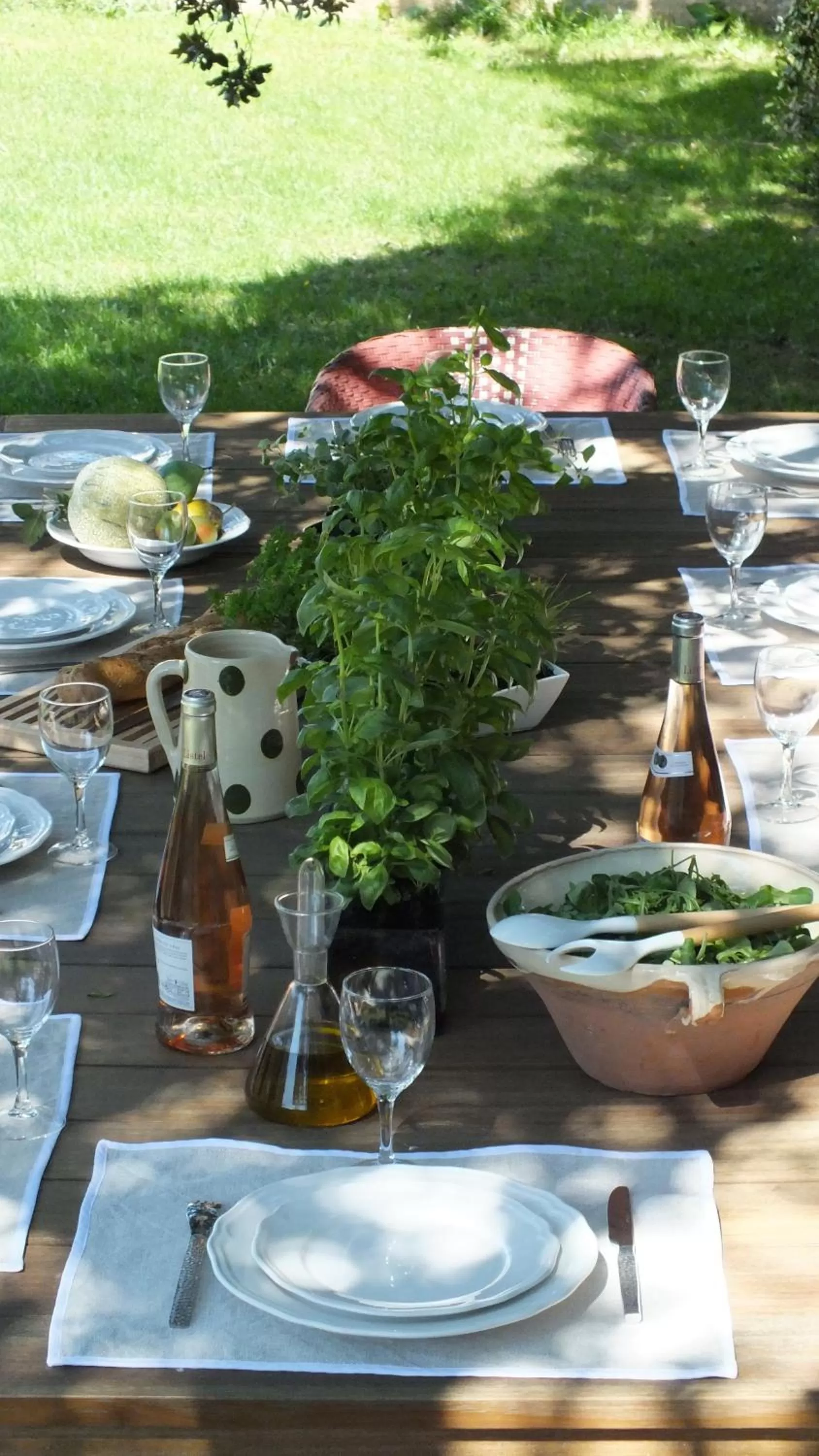 Buffet breakfast, Restaurant/Places to Eat in Mas Notre Dame