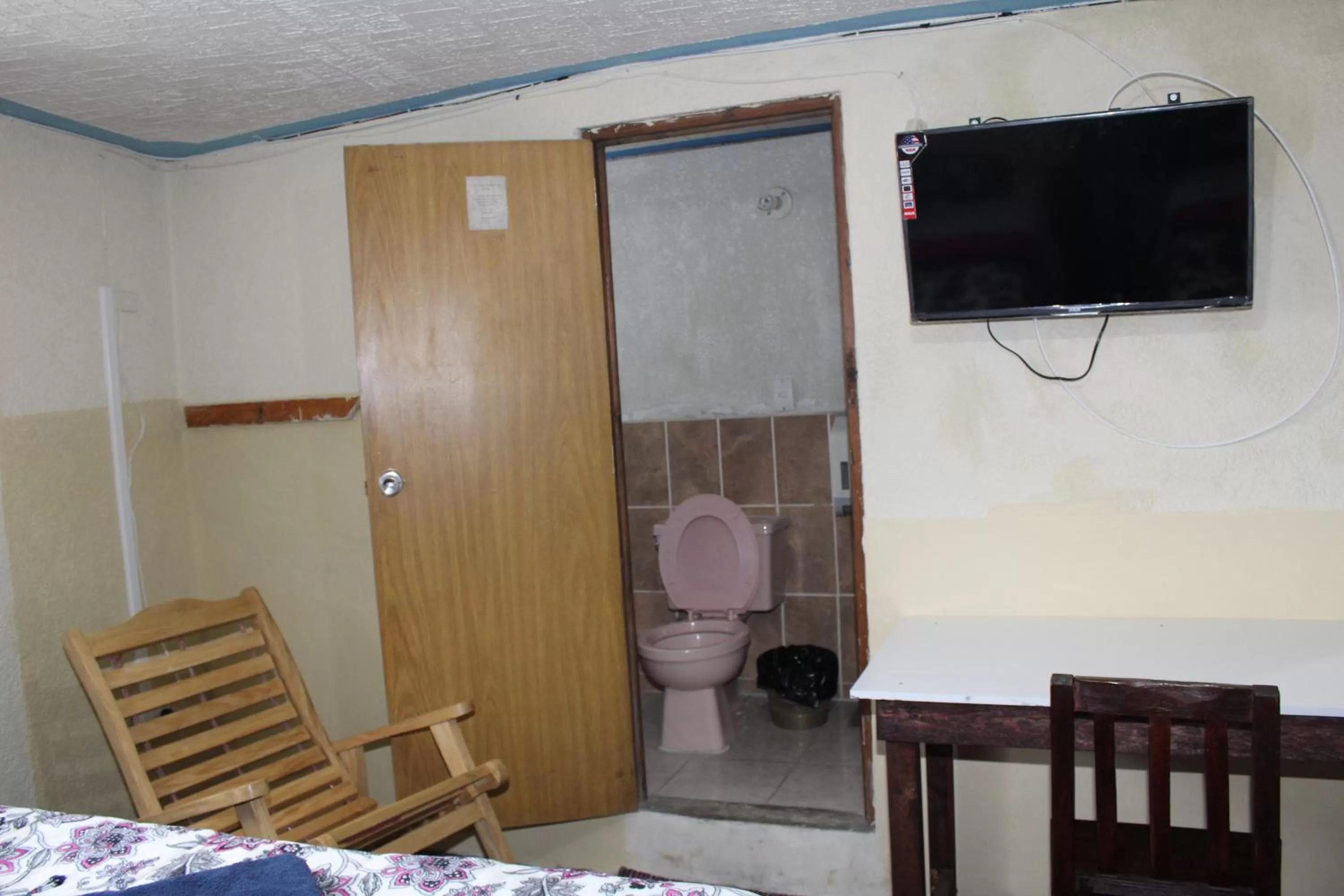 Decorative detail, Bathroom in hotel kasa kamelot 2