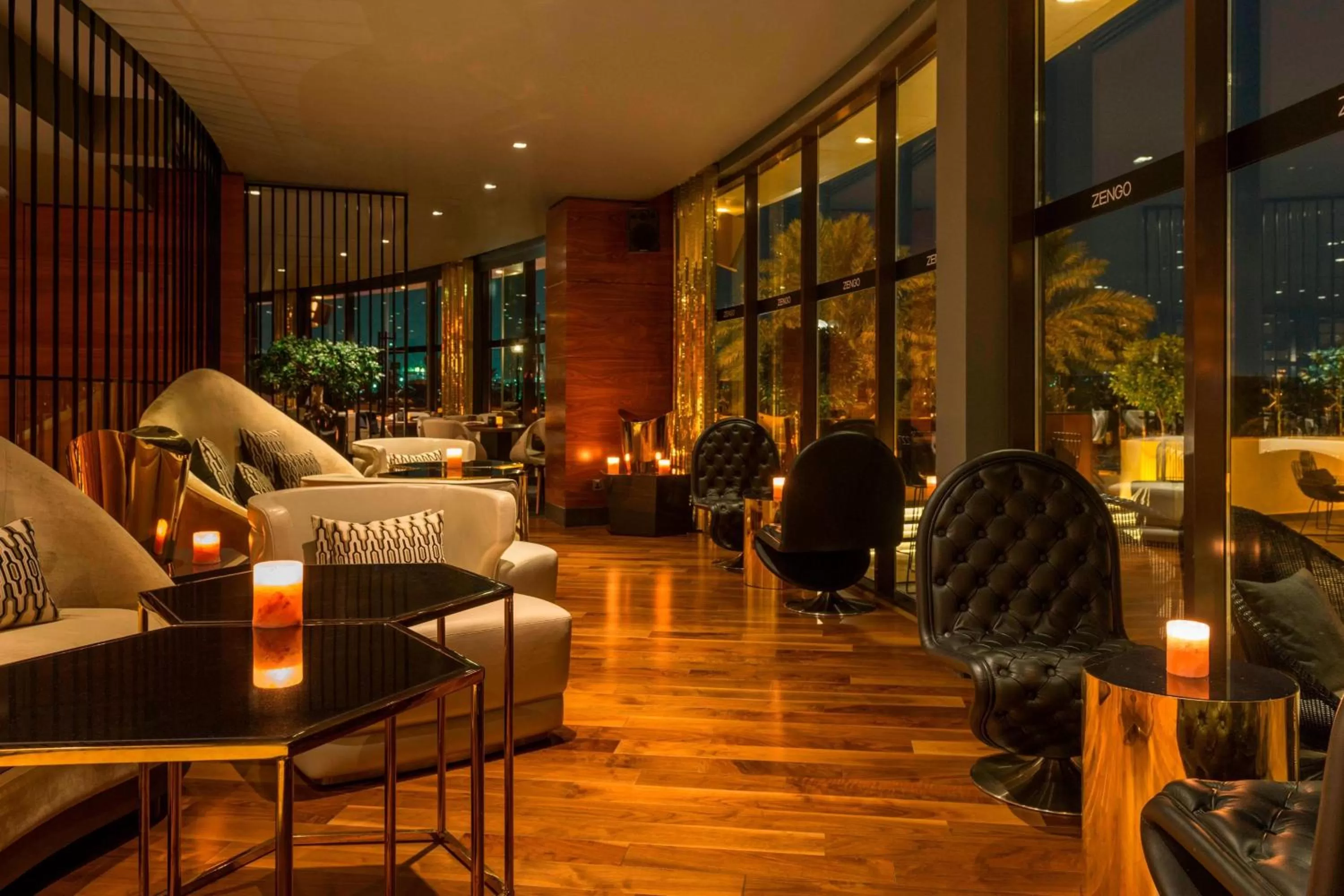 Lounge or bar in Le Royal Meridien Beach Resort & Spa Dubai