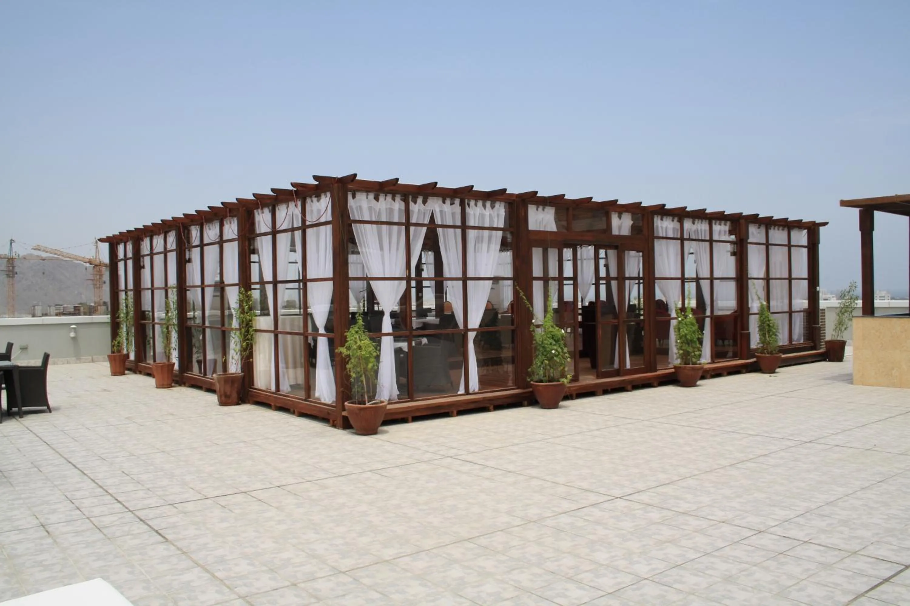 Restaurant/places to eat in Concorde Hotel Fujairah