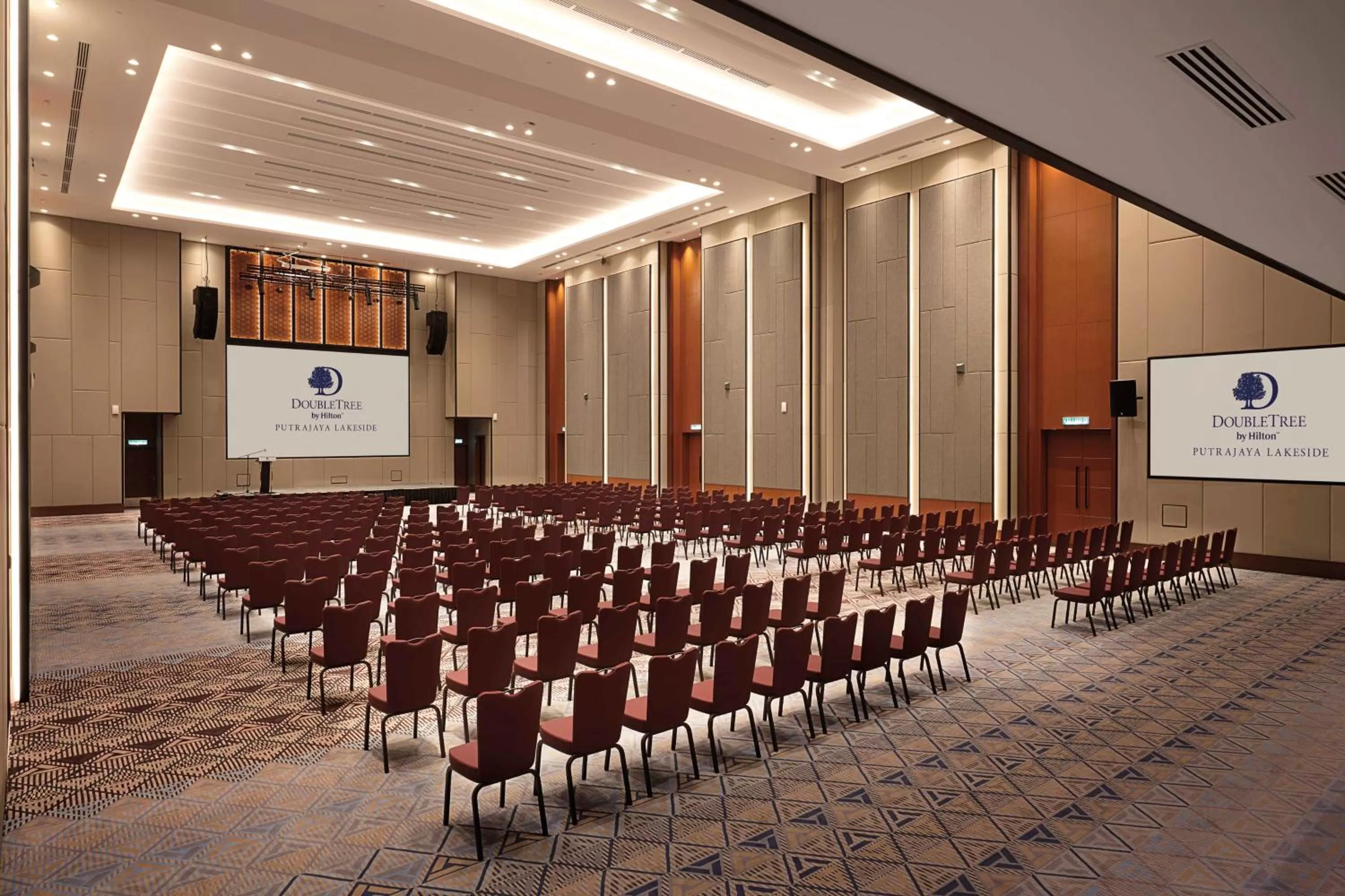 Meeting/conference room in DoubleTree by Hilton Putrajaya Lakeside