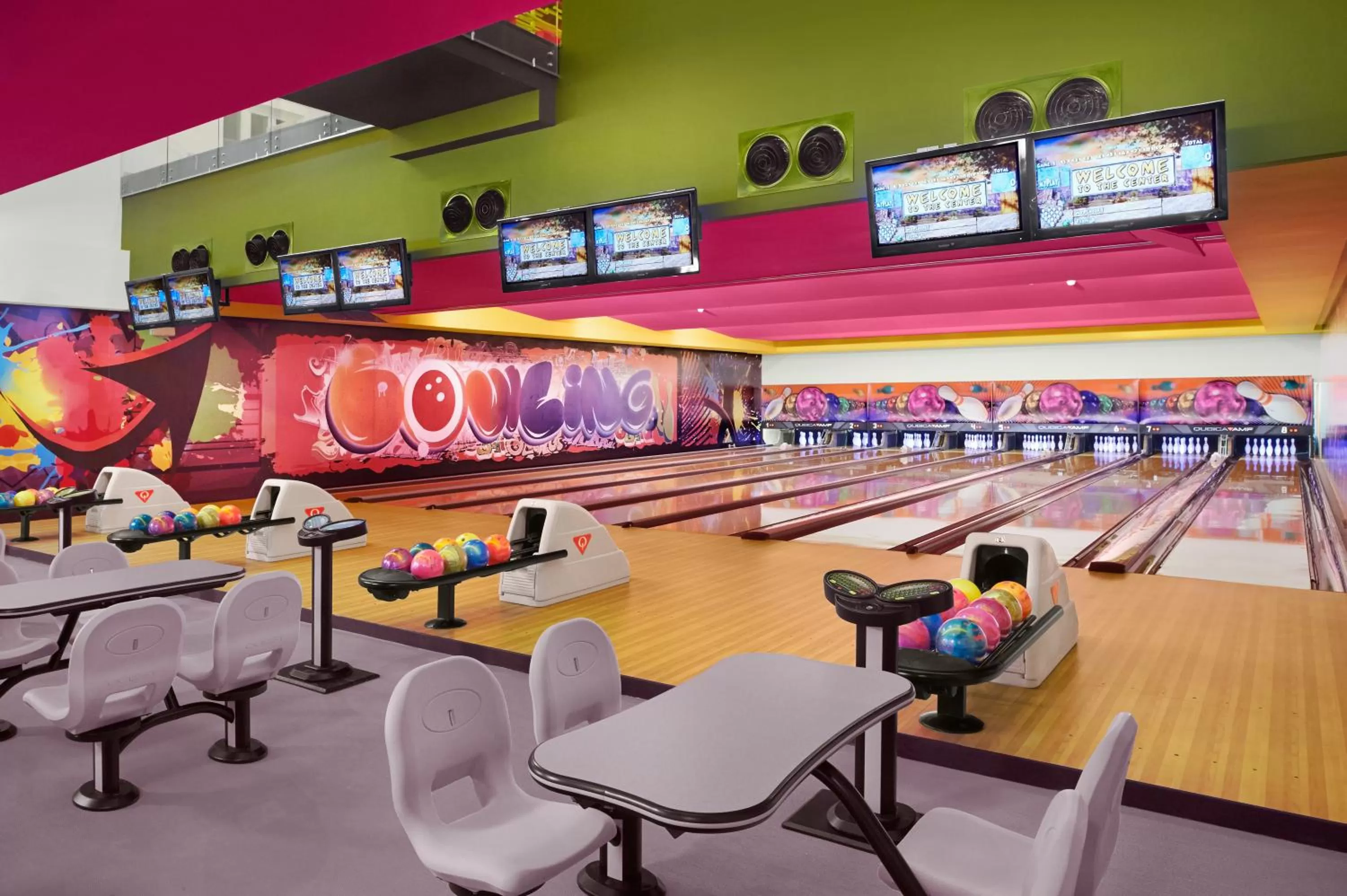 Bowling in Banana Island Resort Doha by Anantara