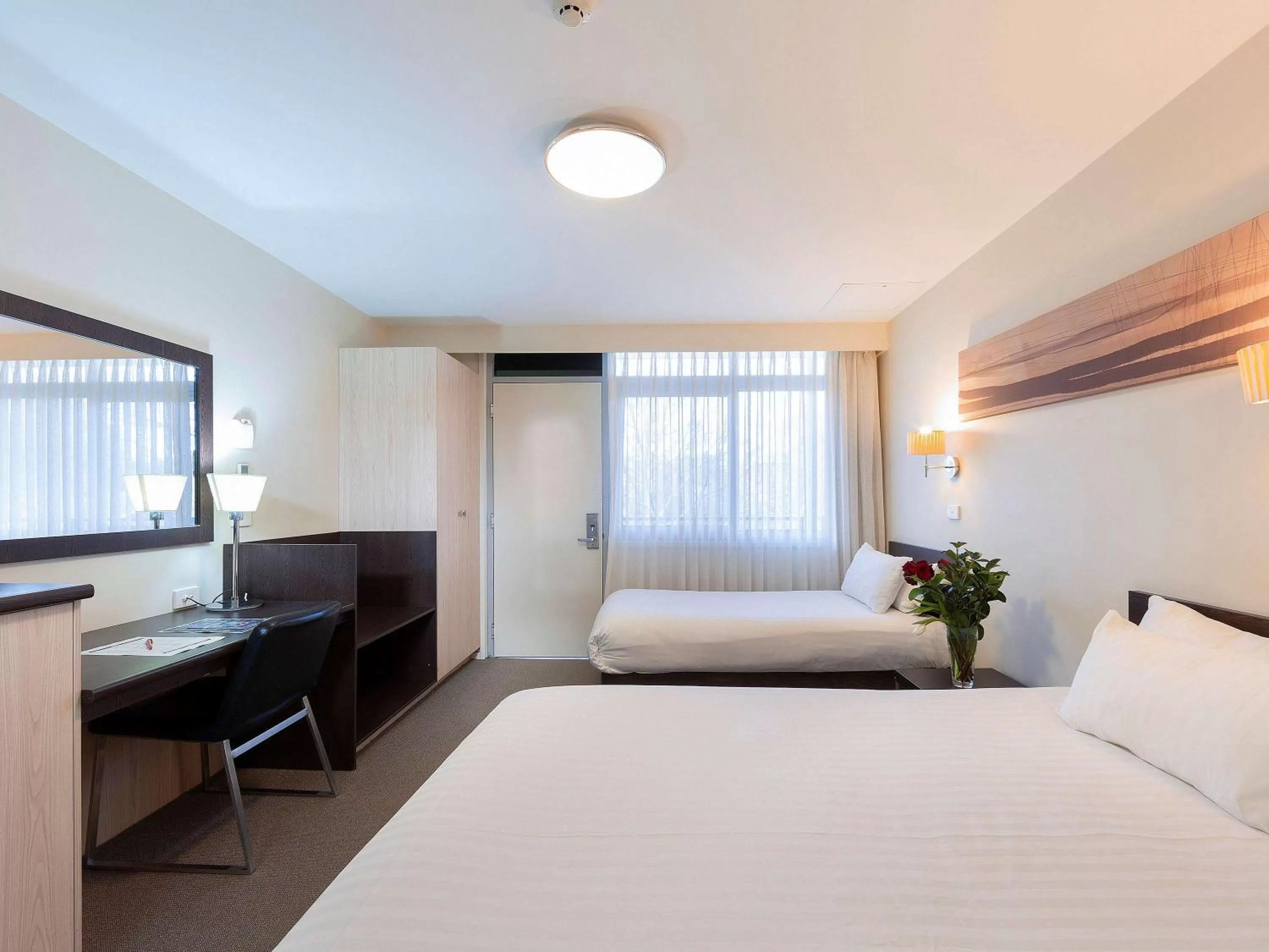 Photo of the whole room, Bed in ibis Styles Canberra Tall Trees