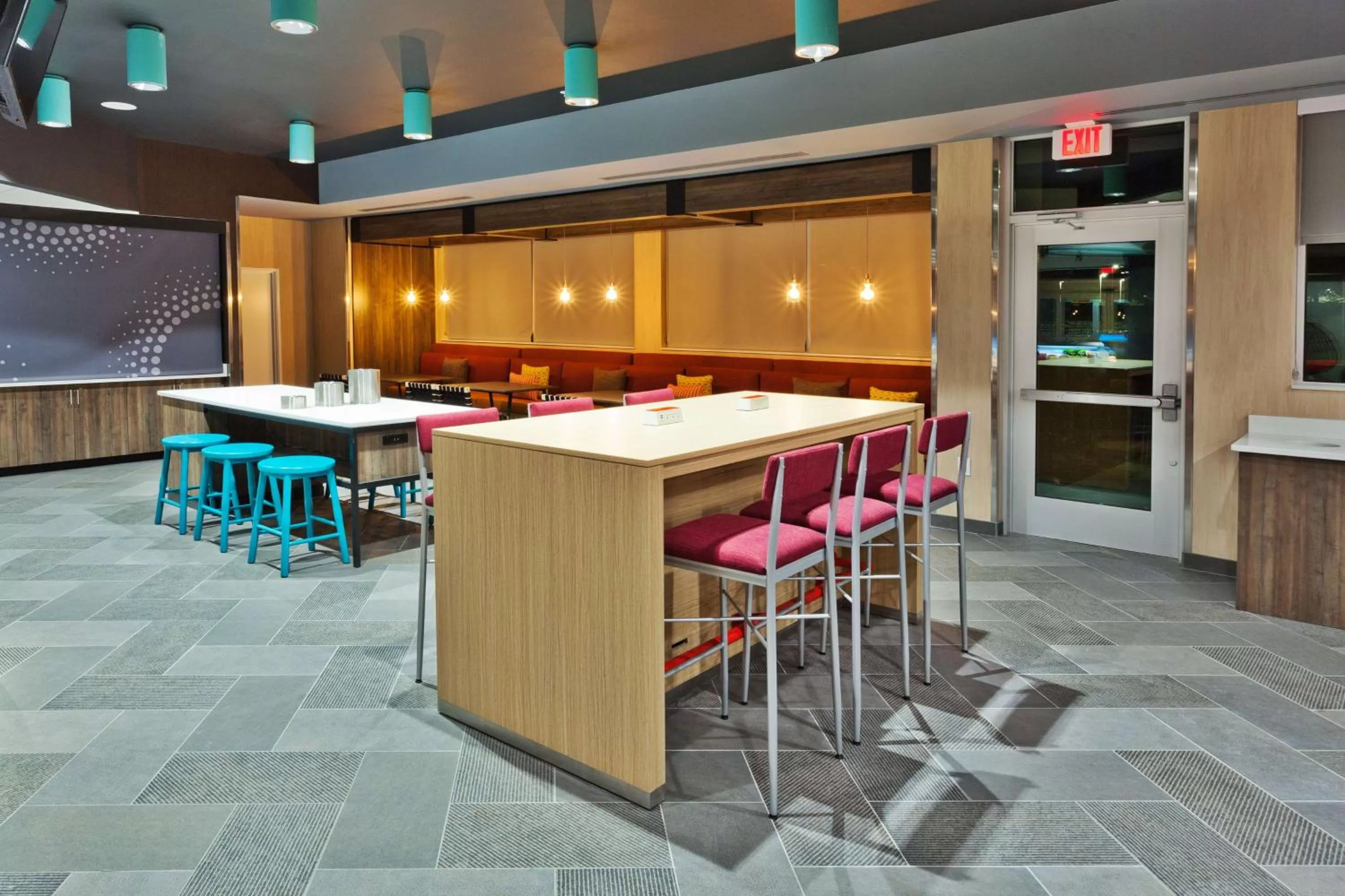 Lobby or reception in Tru By Hilton Prattville