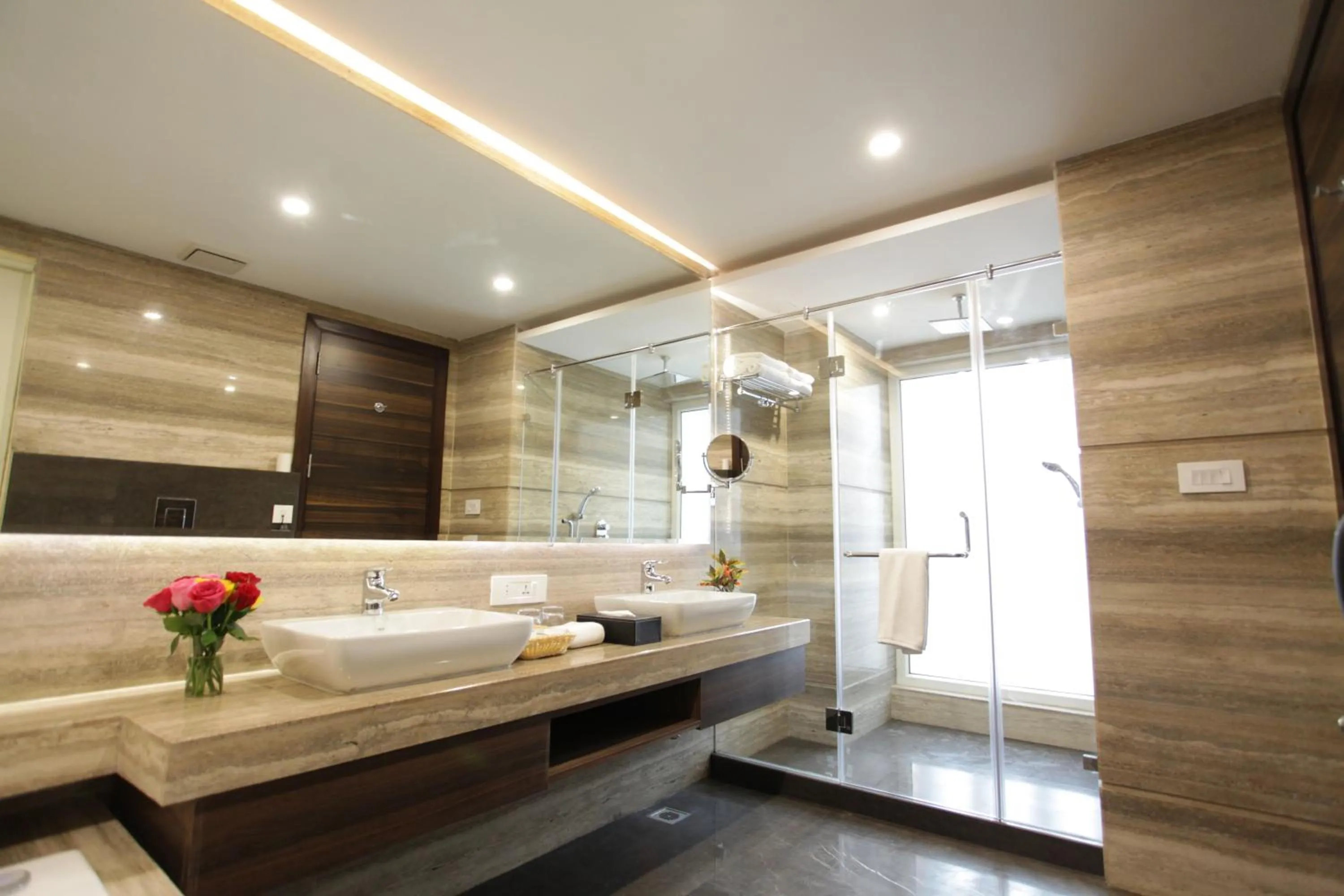 Bathroom in Kaisons Inn (Near Apollo Hospital)