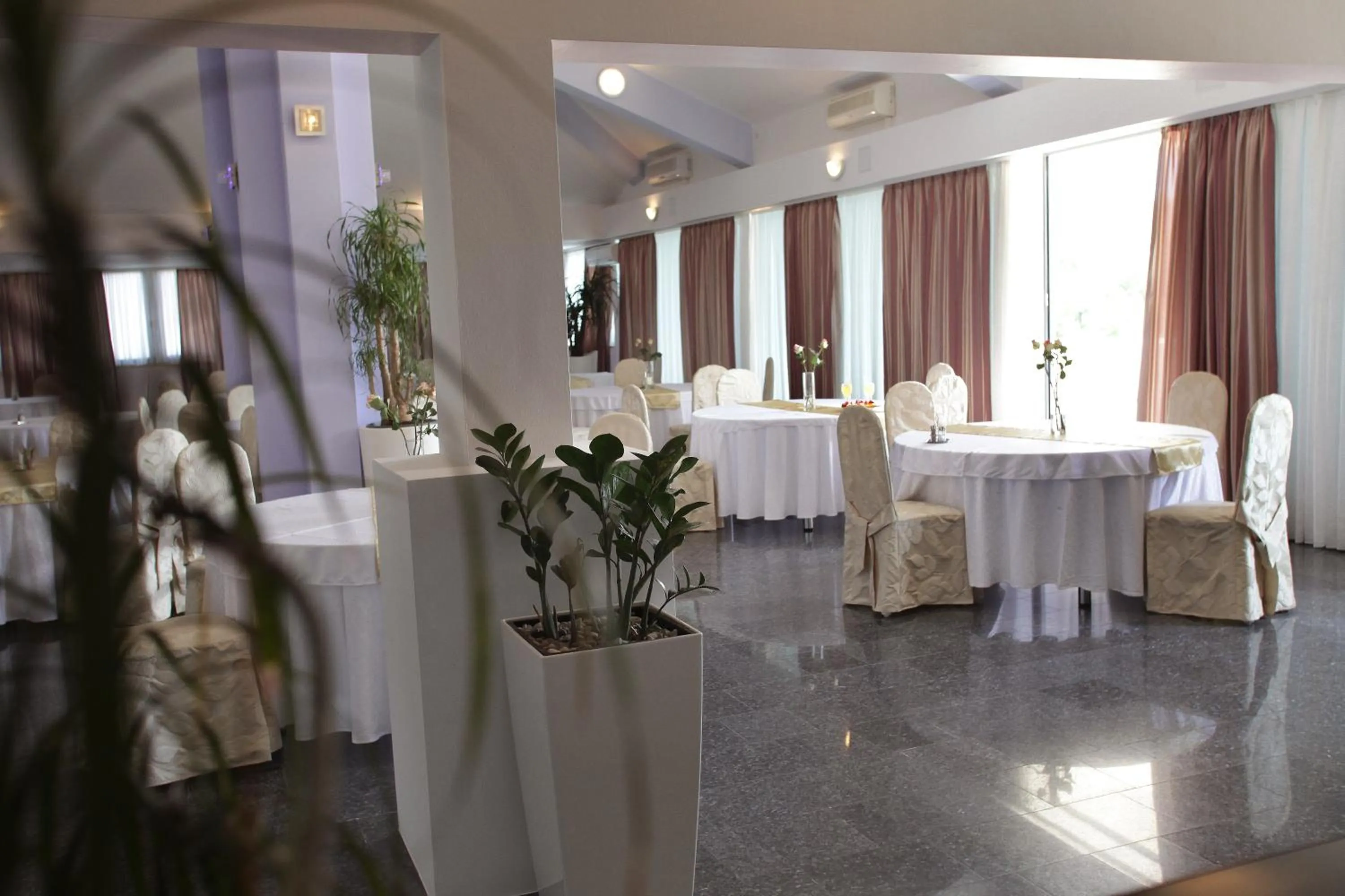 Restaurant/places to eat in Hotel Bellevue Trogir