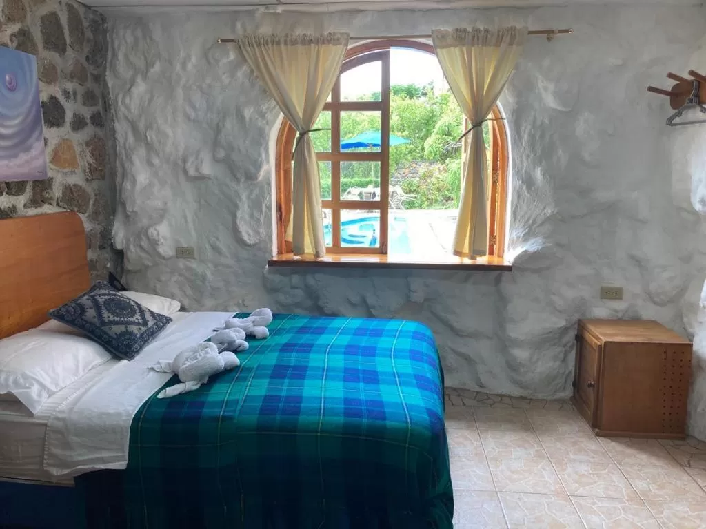 Photo of the whole room, Bed in La Fortaleza De Haro