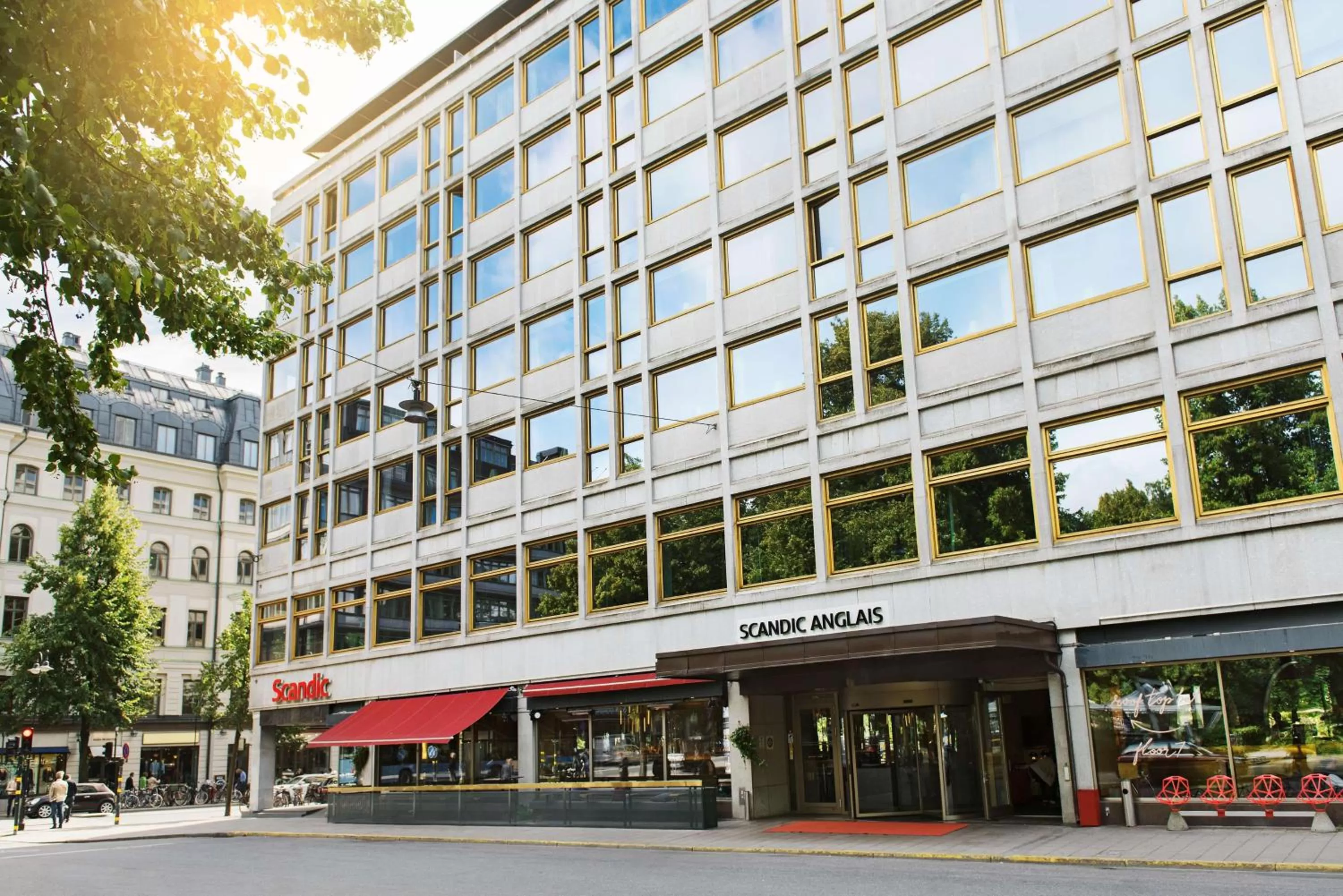 Property building in Scandic Anglais