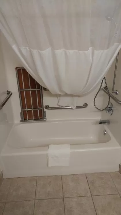 Bathroom in Country Inn & Suites by Radisson, Waterloo, IA