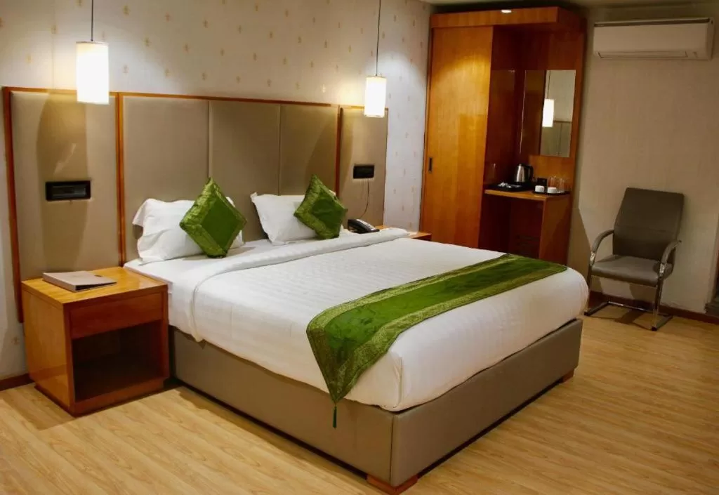 Photo of the whole room, Bed in Hotel Reva Regency