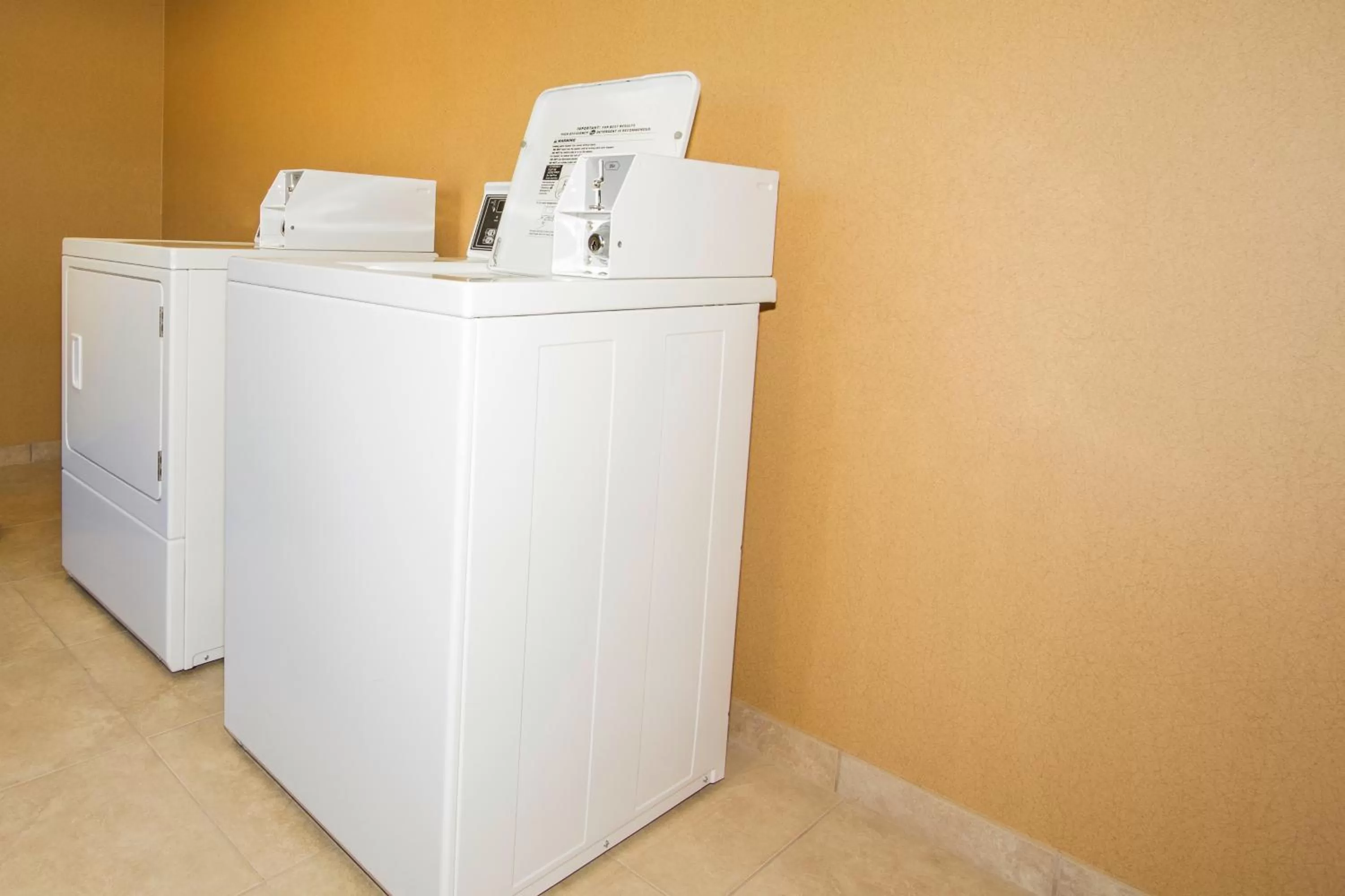 laundry in Cobblestone Inn & Suites - Corry