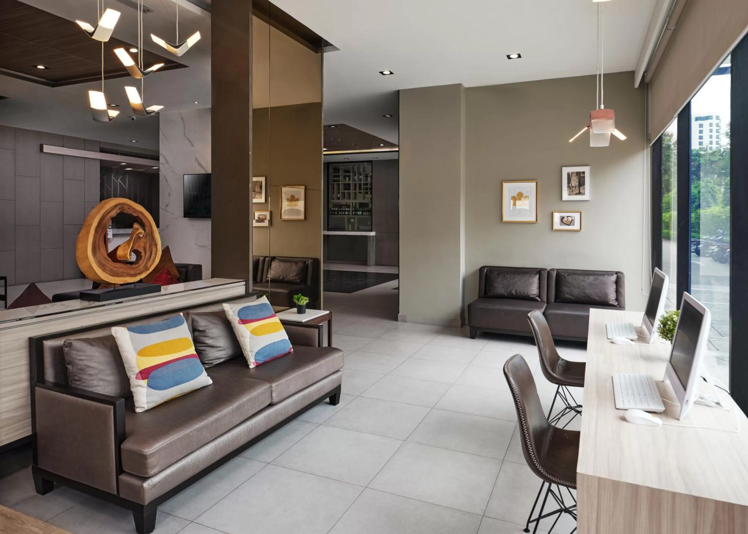 Altera Hotel and Residence by At Mind