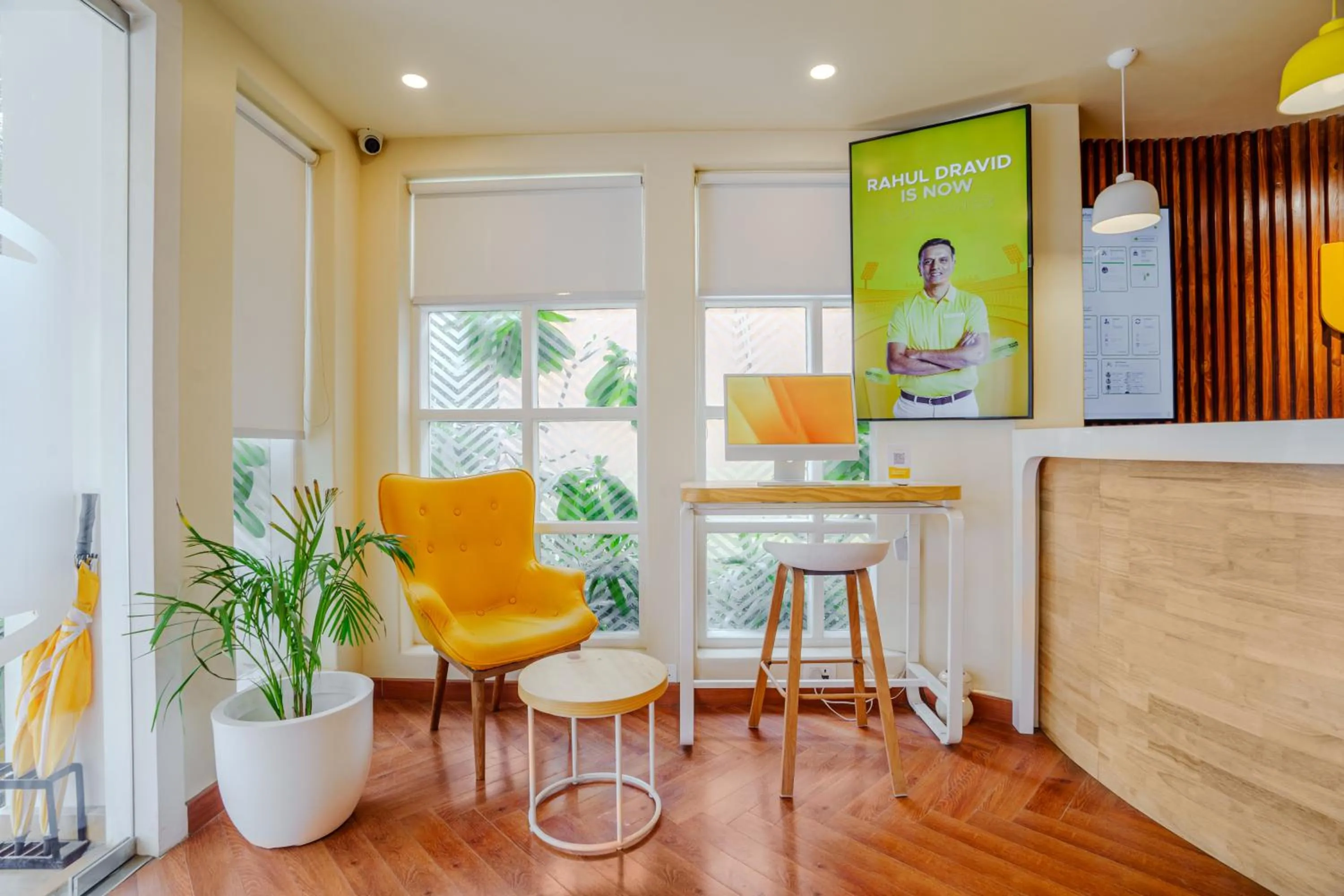 Living room in Bloom Hotel - Karol Bagh