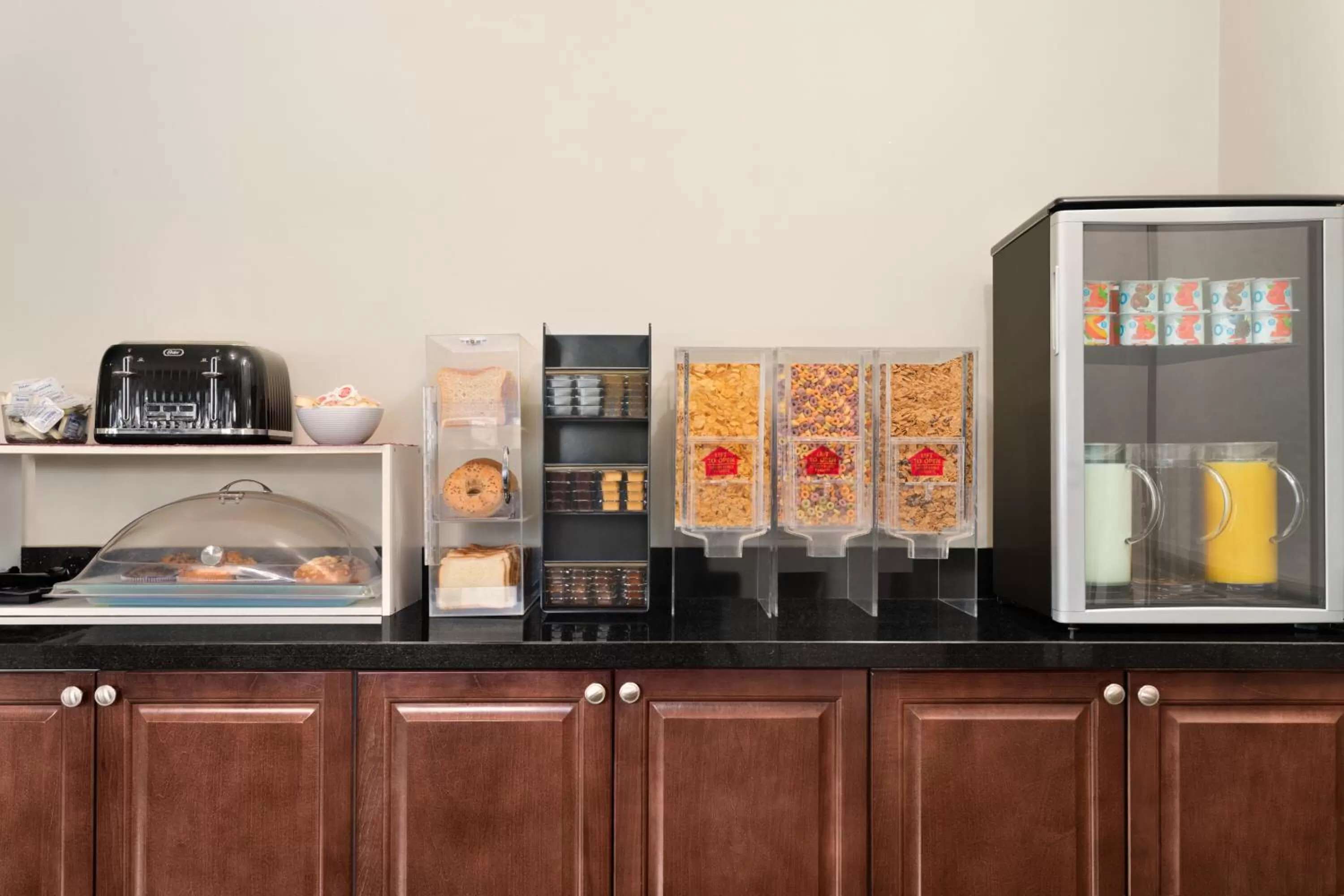 Continental breakfast in Travelodge by Wyndham Salmon Arm BC