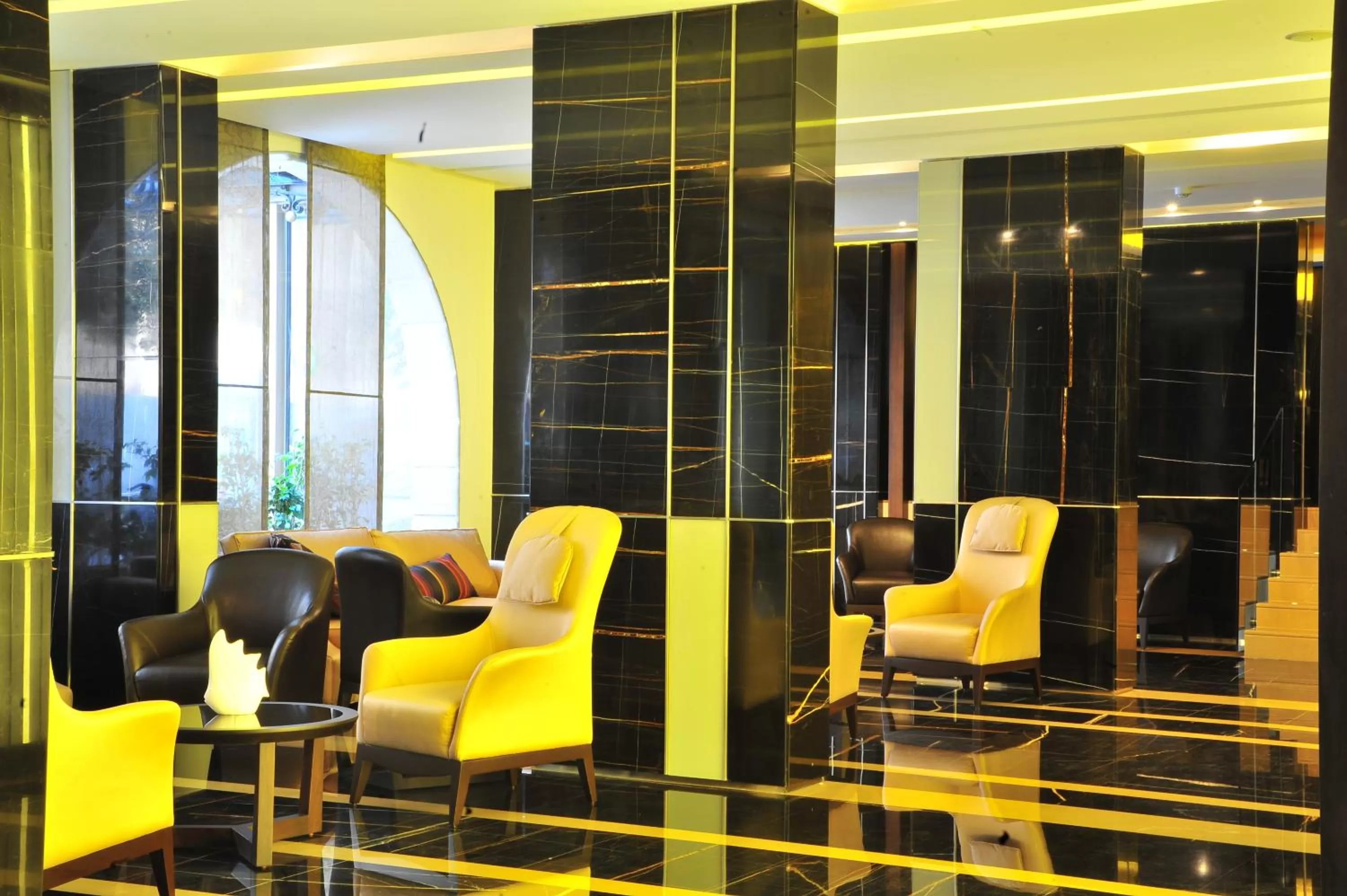 Lobby or reception in Lancaster Raouche Hotel