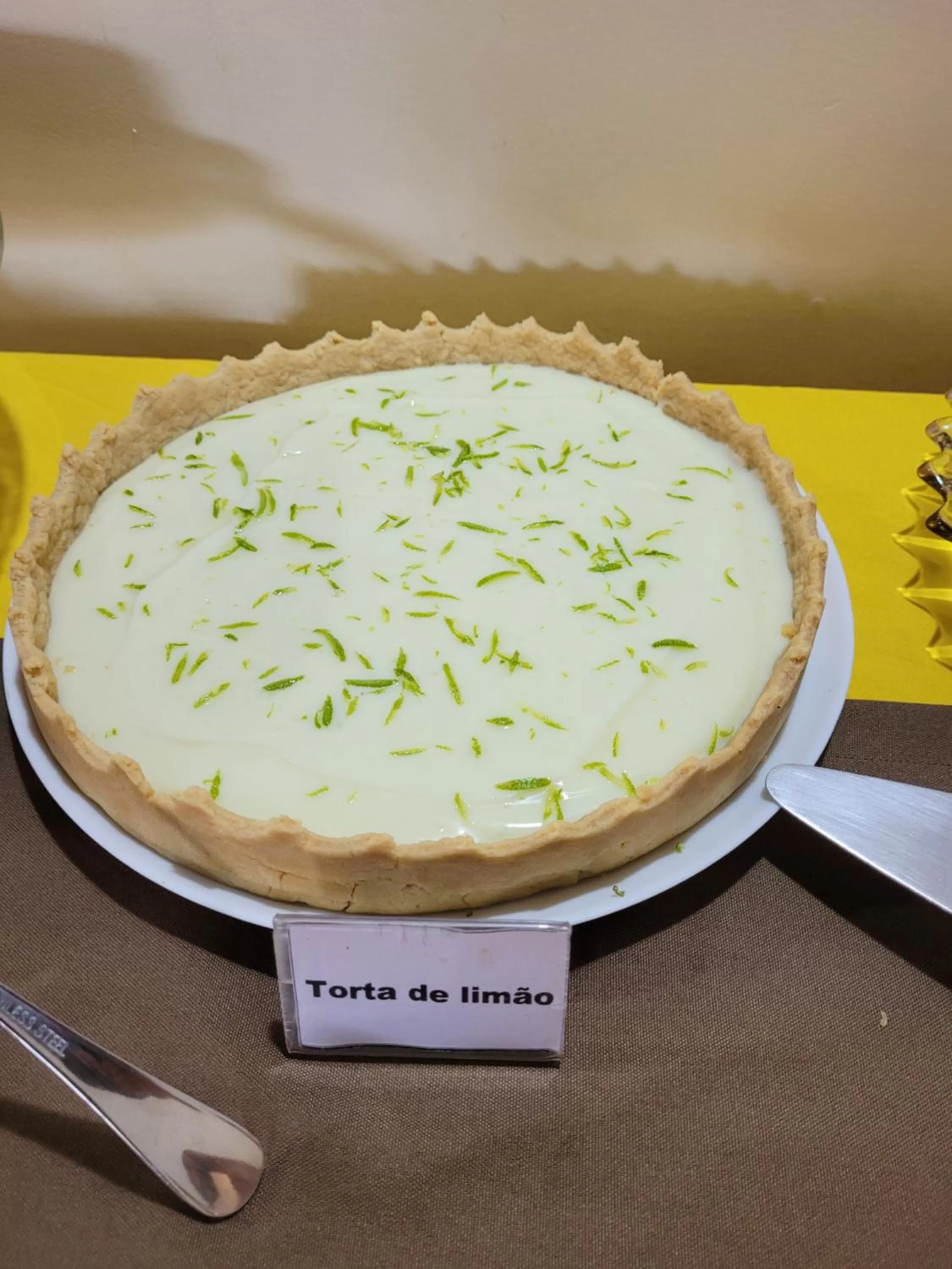 Breakfast in Pousada Casa Amarela