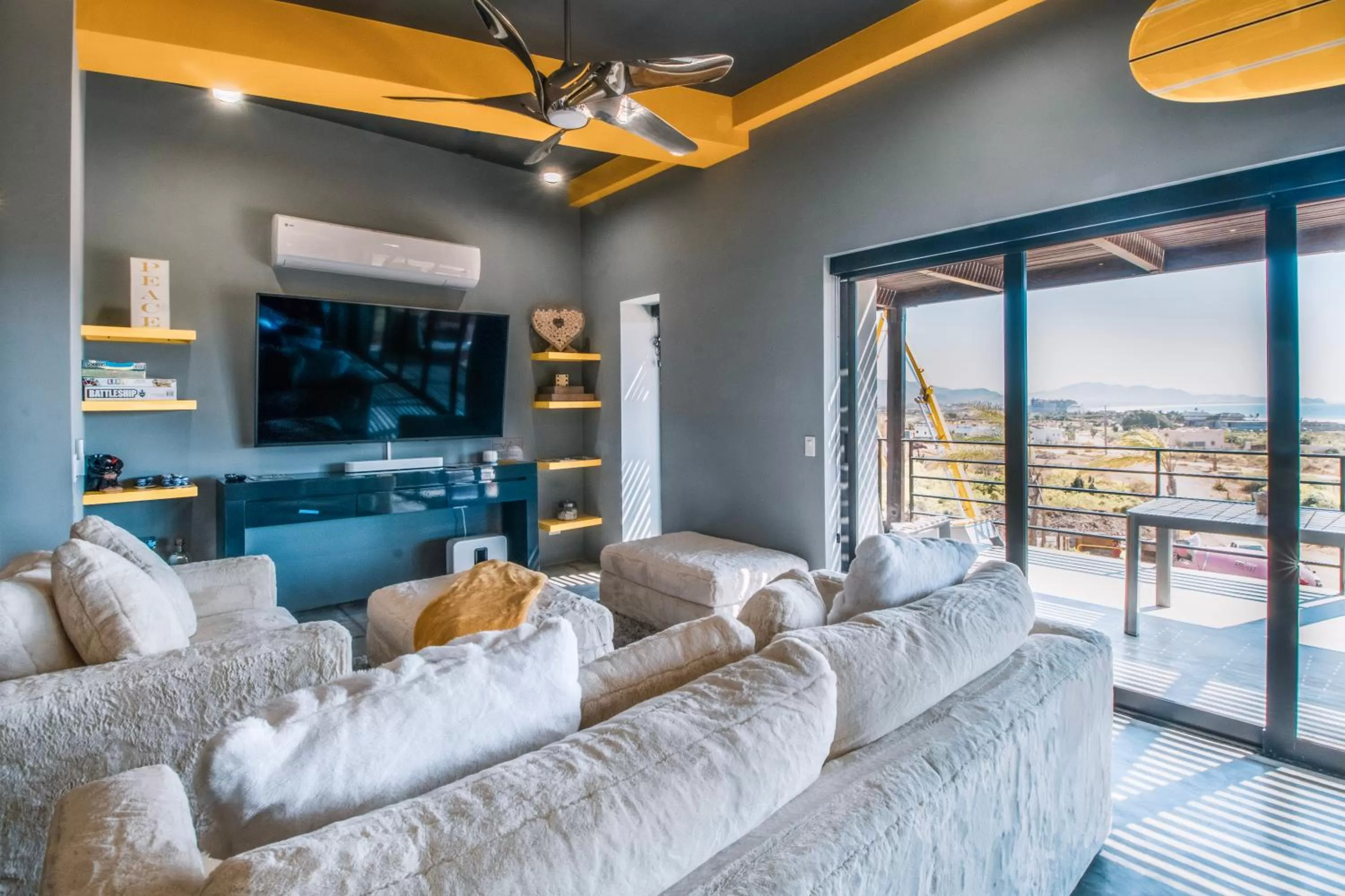 Living room, Seating Area in Cerritos Surf Residences
