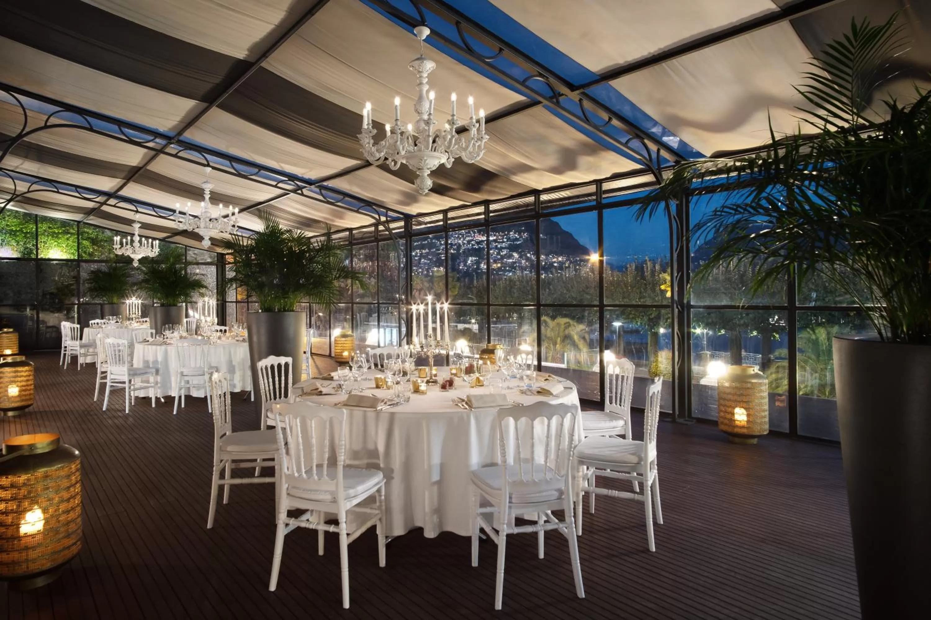 Restaurant/places to eat in Hotel Splendide Royal